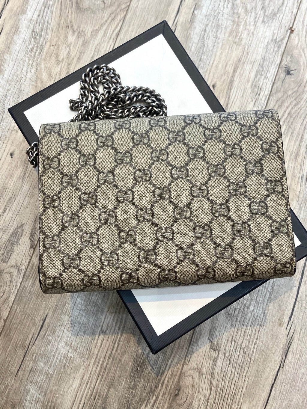 GUCCI GG SUPREME MEDIUM DIONYSUS CHAIN WALLET