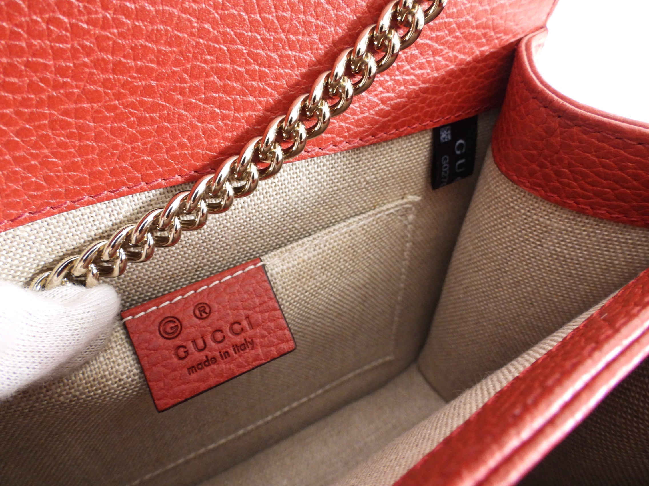 Gucci Red Leather Dollar Interlocking GG Chain Flap Bag