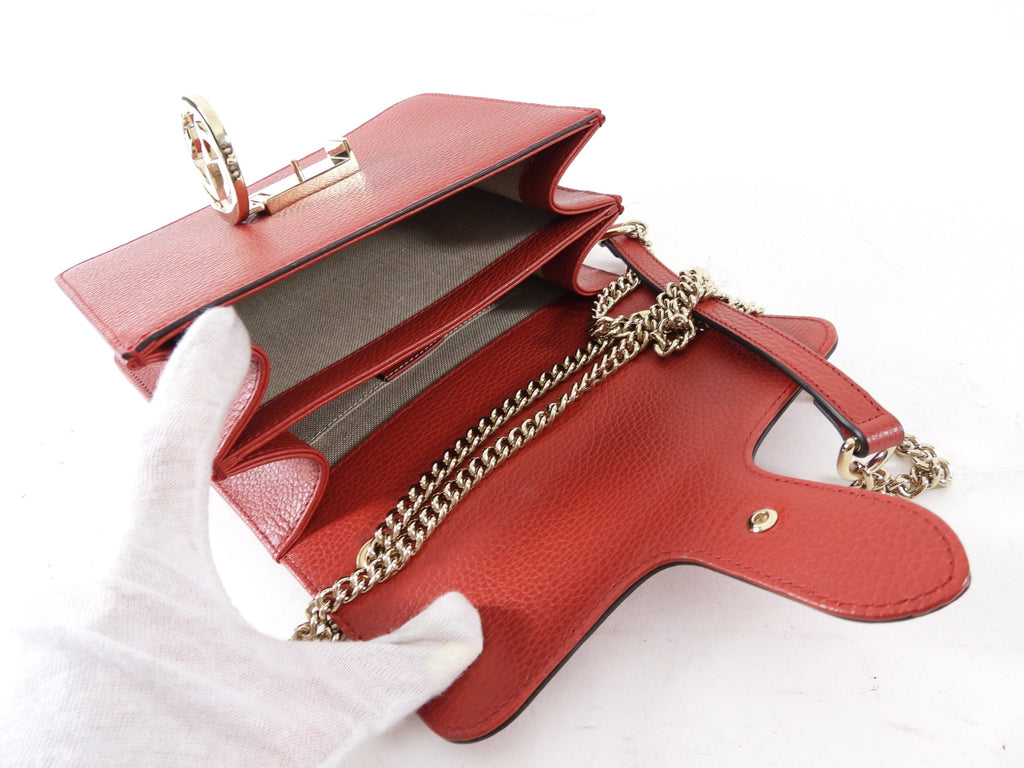 Gucci Red Leather Dollar Interlocking GG Chain Flap Bag