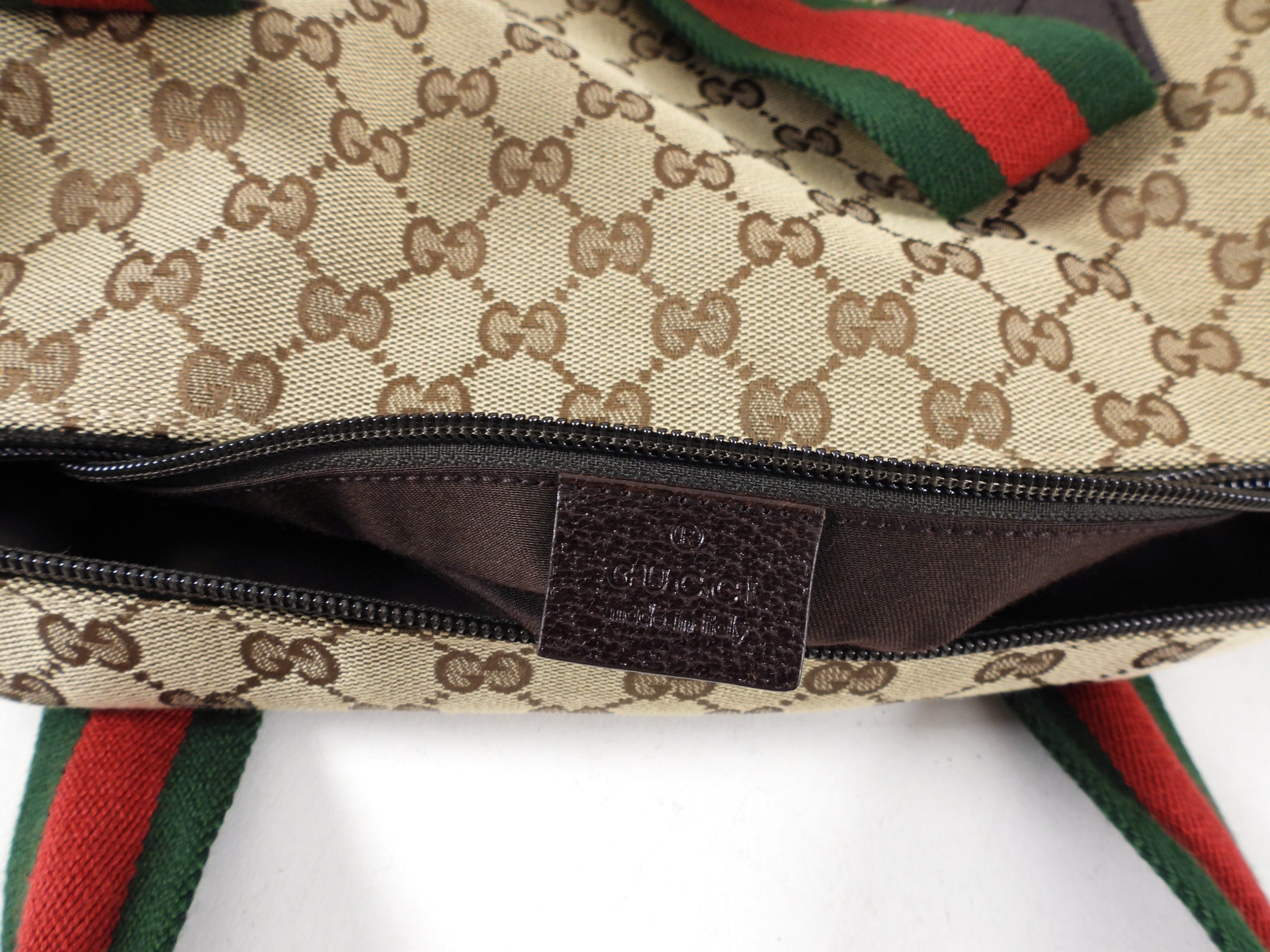 Gucci Monogram Canvas Brown Overnight Duffle Travel Bag