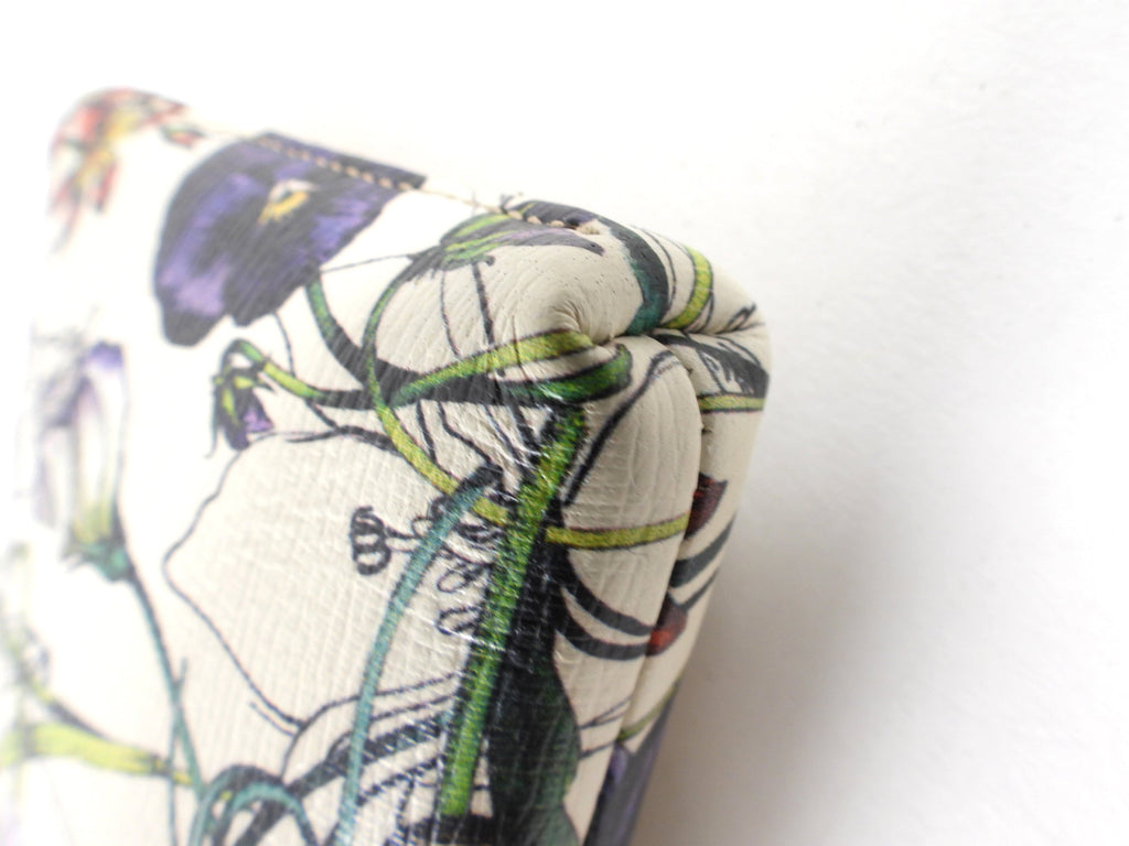 Gucci Ivory Calfskin Flora Infinity Small Zip Pouch