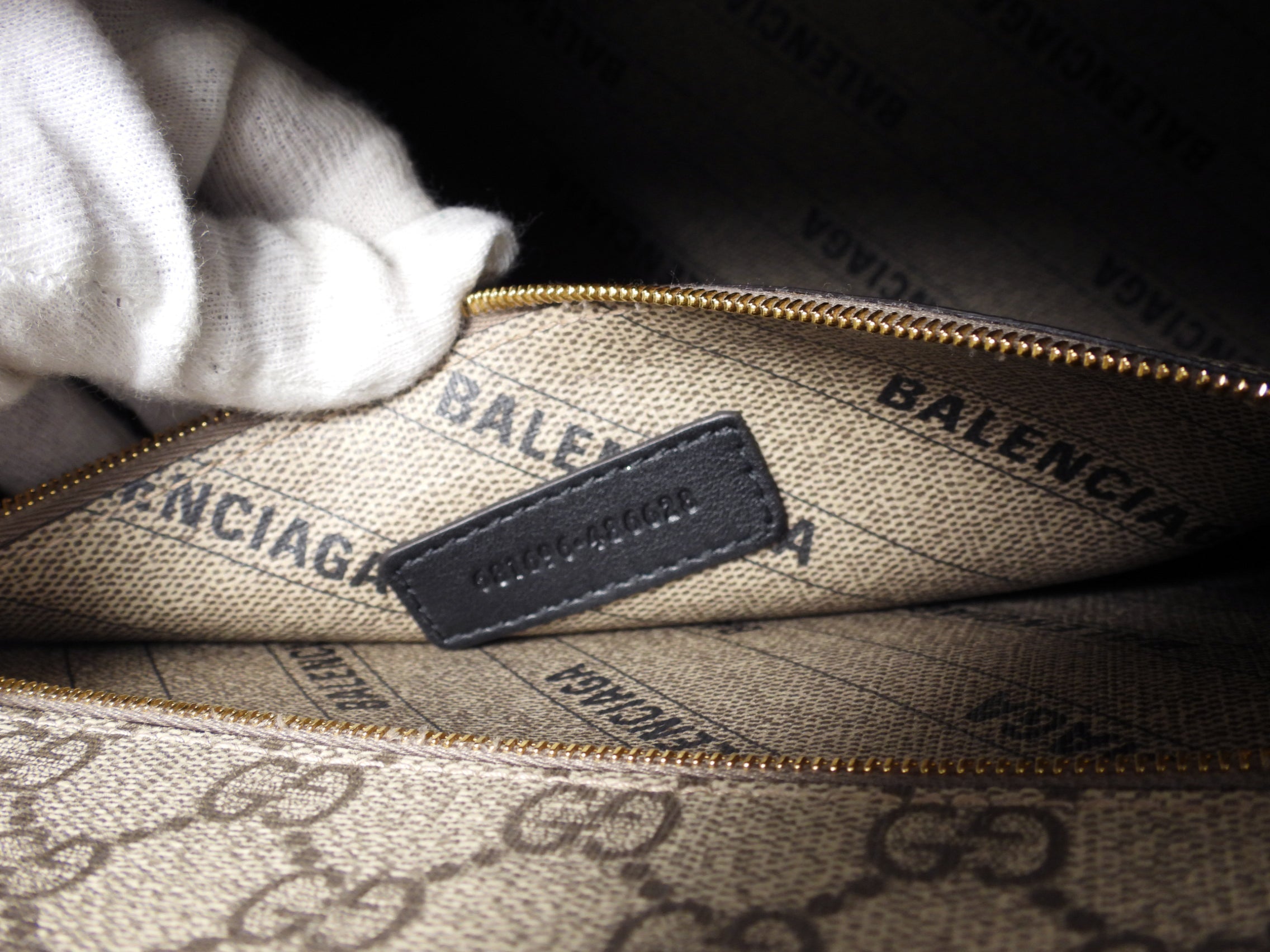 Gucci x Balenciaga Hacker Project Medium Hourglass Bag