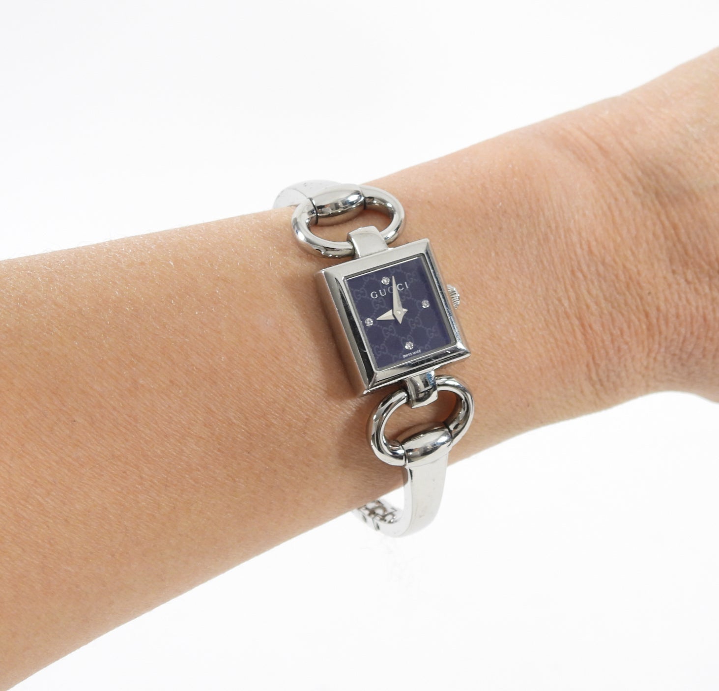 Gucci Tornabuoni Silver Horsebit Bracelet Watch 120