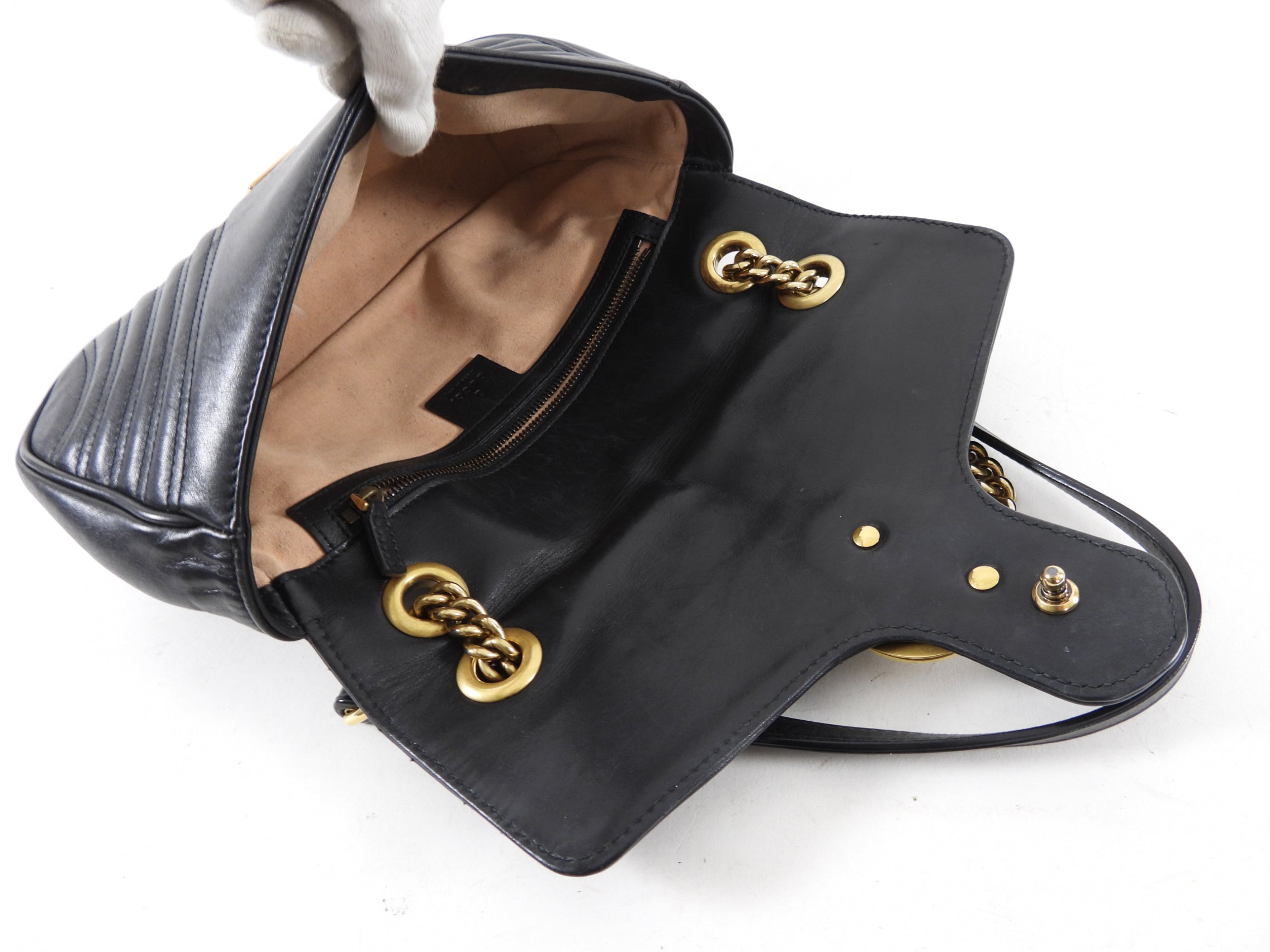 Gucci Marmont Matelasse Black Small Leather Flap Bag
