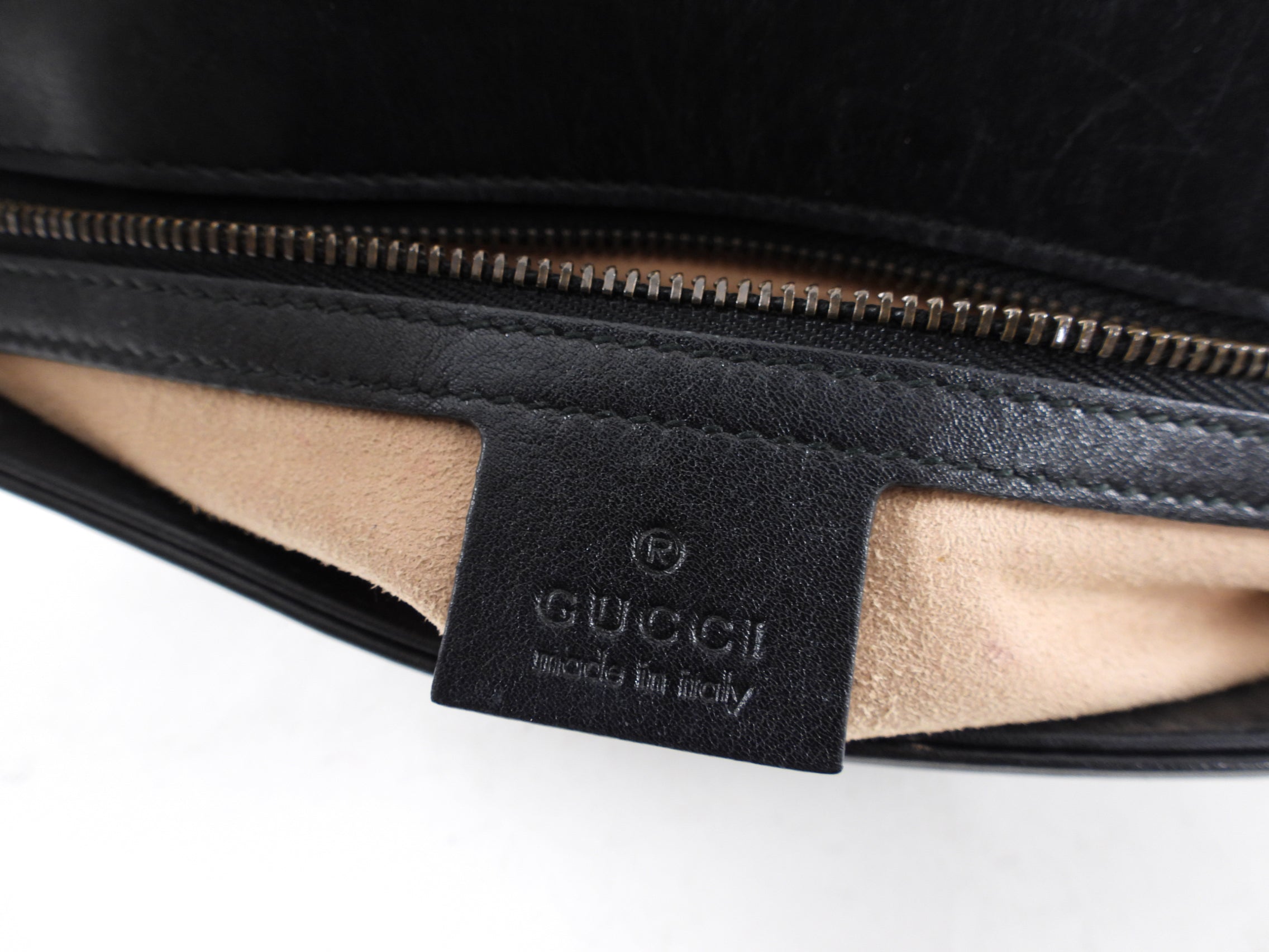 Gucci Marmont Matelasse Black Small Leather Flap Bag