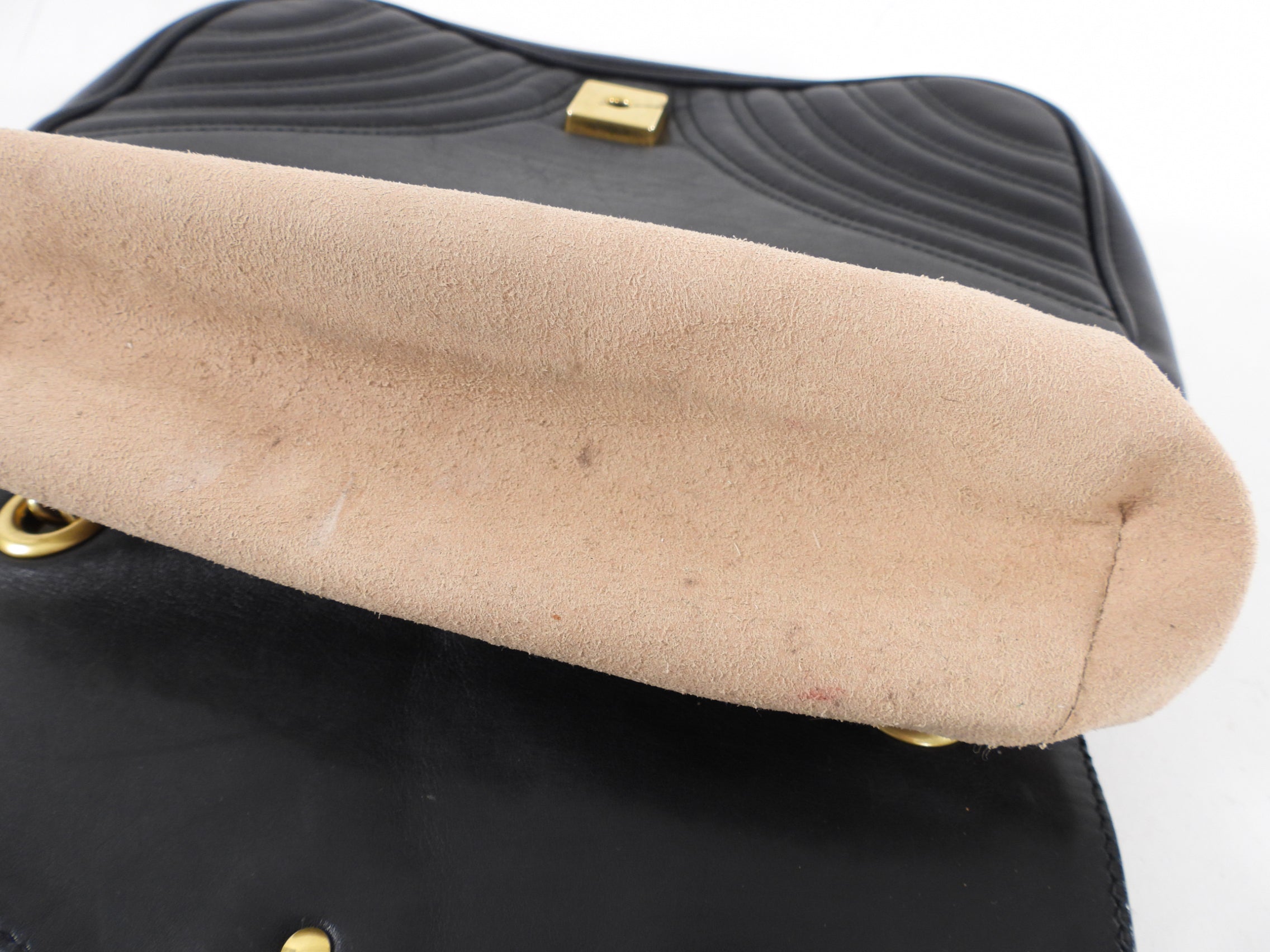 Gucci Marmont Matelasse Black Small Leather Flap Bag