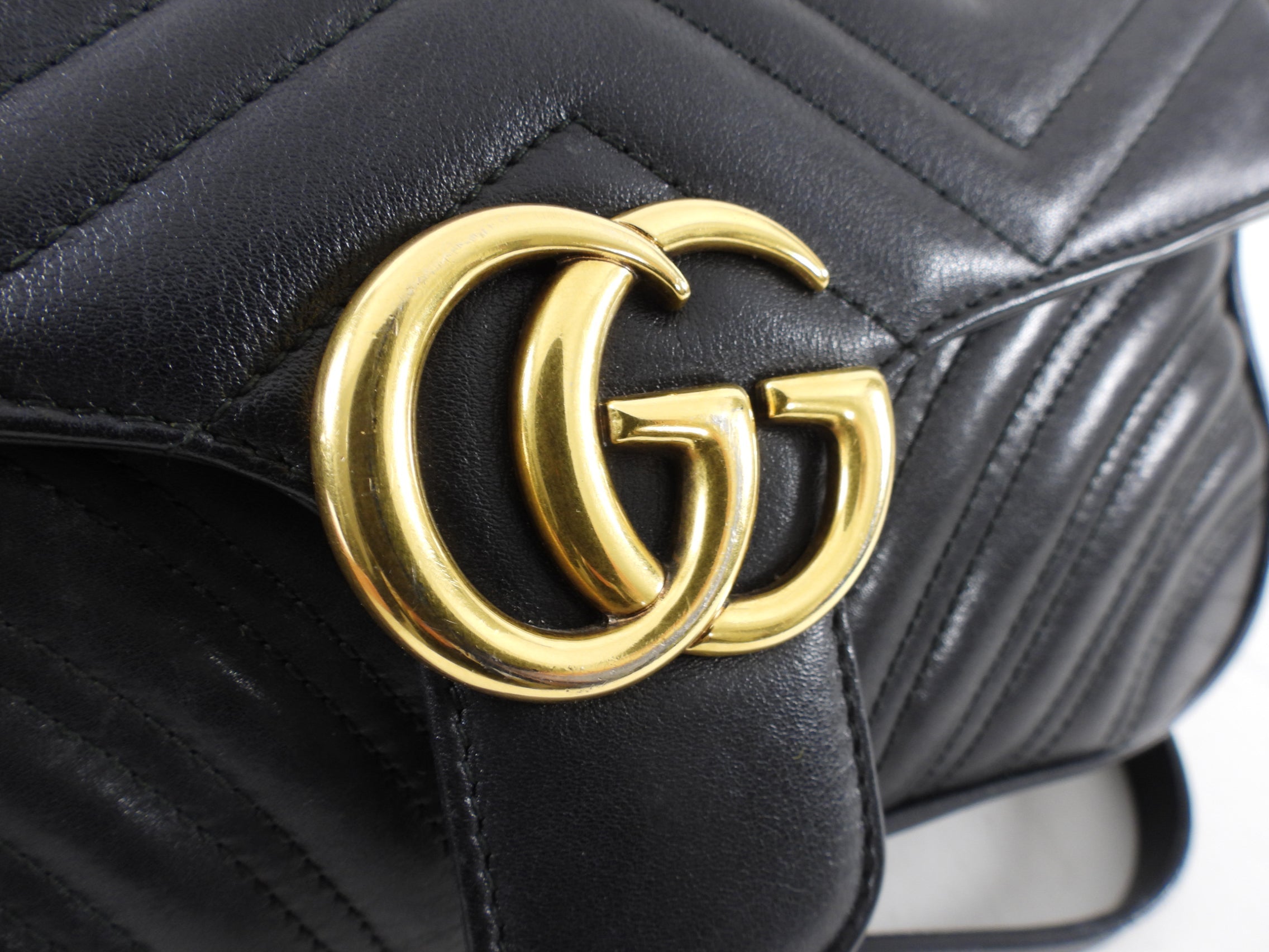 Gucci Marmont Matelasse Black Small Leather Flap Bag