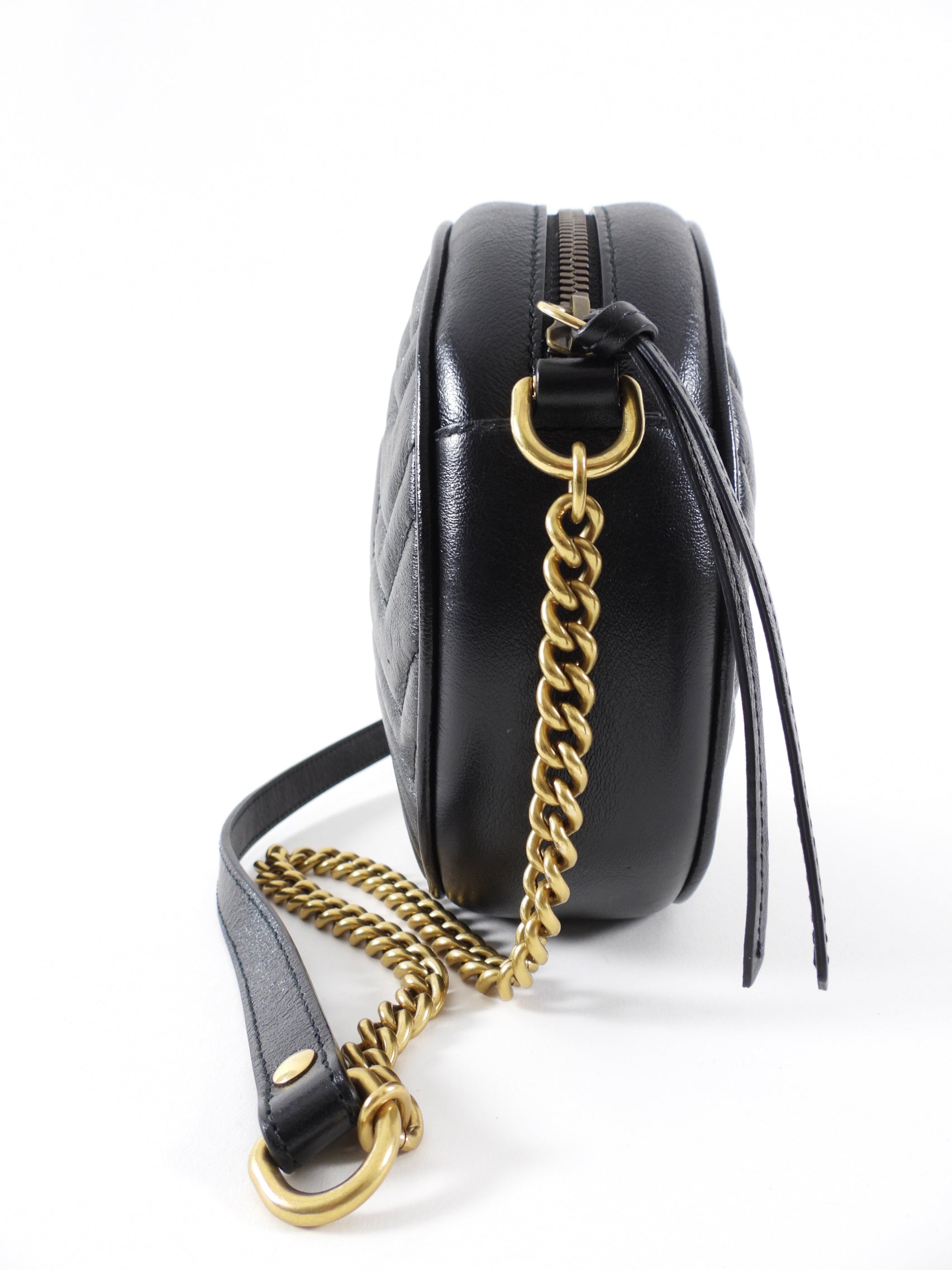 Gucci Marmont Quilted Round Crossbody Chain Bag