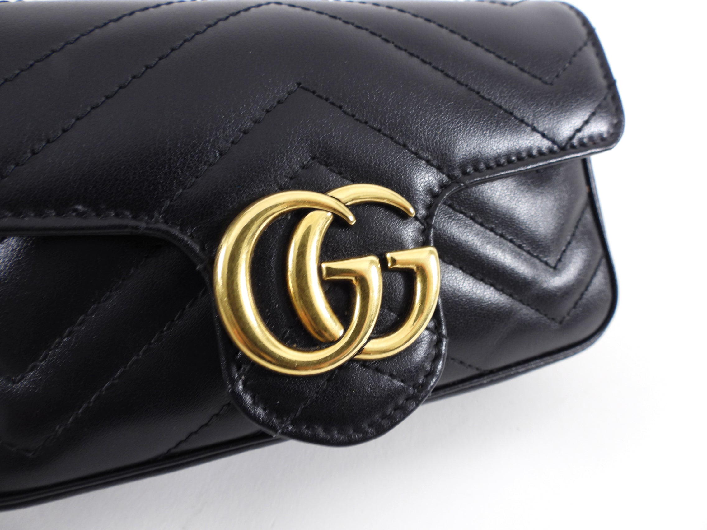 Gucci Black Leather Marmont Matelasse Super Mini Bag