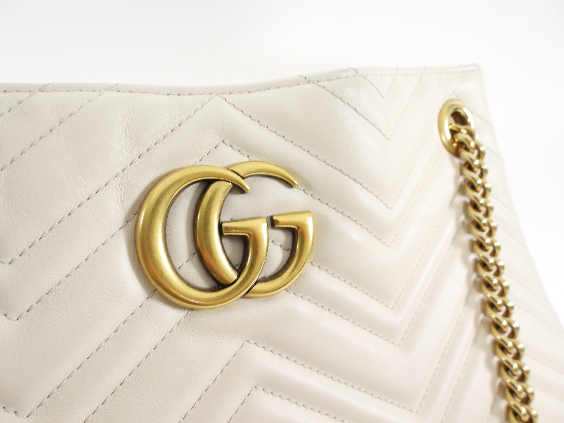 Gucci Marmont Ivory Chevron Leather Large Chain Tote Bag