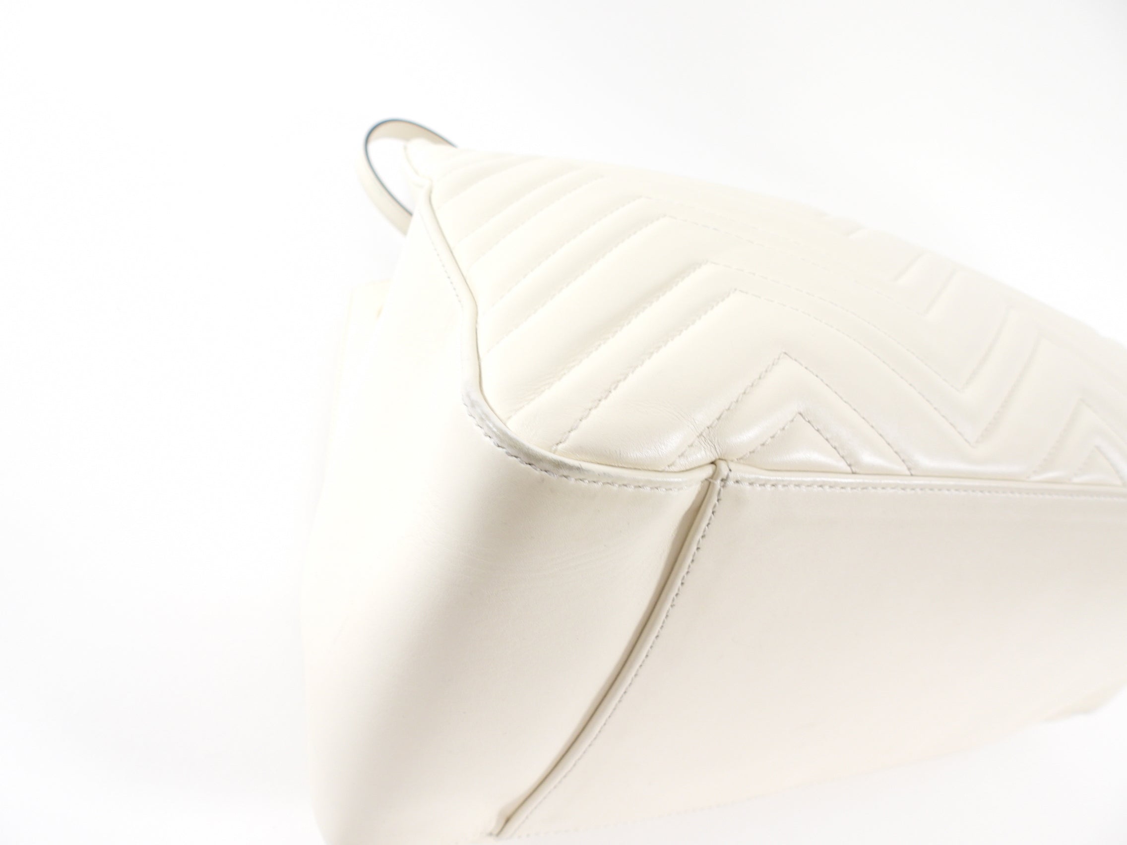 Gucci Marmont Ivory Chevron Leather Large Chain Tote Bag