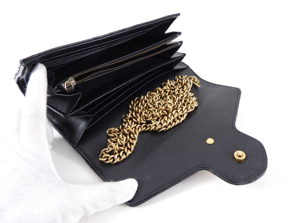 Gucci Black Mini Marmont Matelasse Wallet on Chain