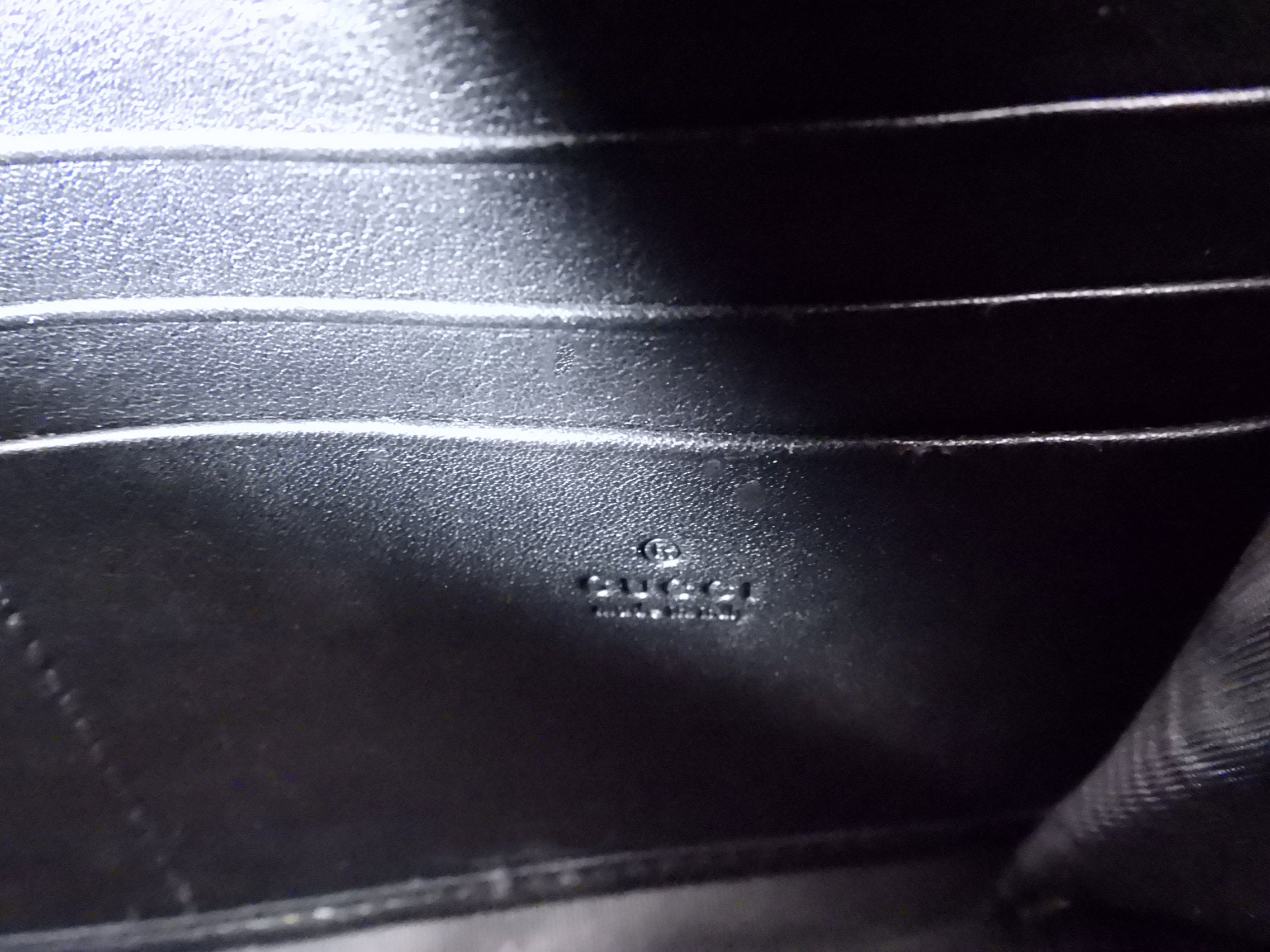 Gucci Black Mini Marmont Matelasse Wallet on Chain