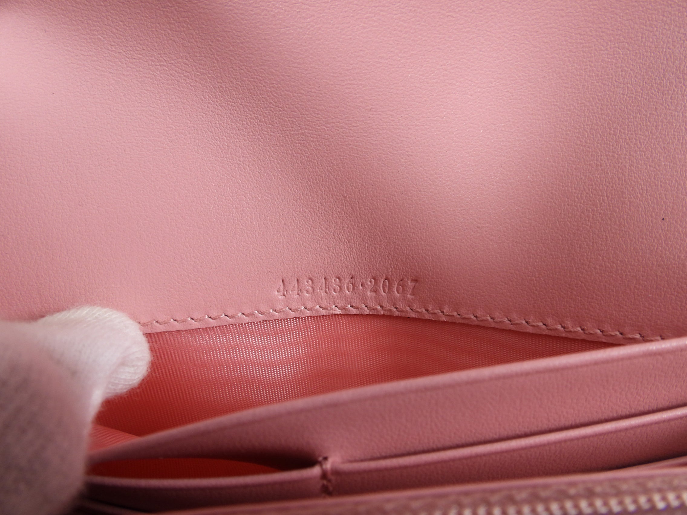 Gucci Pink Matelasse Marmont Long Wallet
