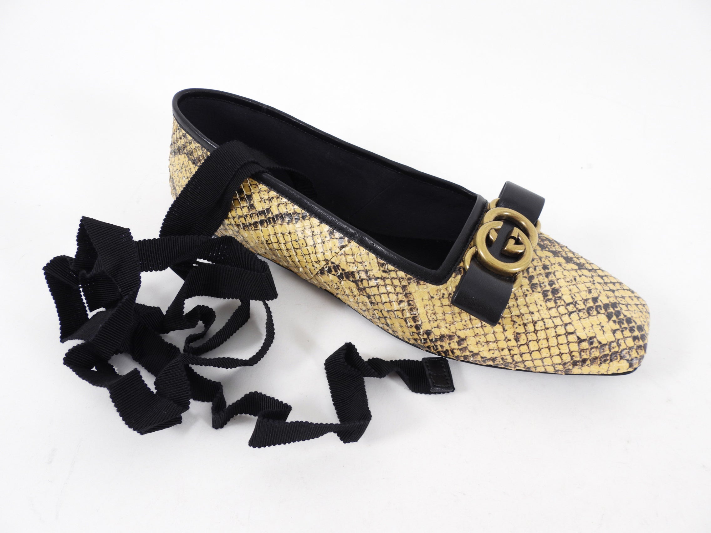 Gucci Exotic Natural Python Ballerina Lace Up GG Flat Shoes - 38 (37.5)