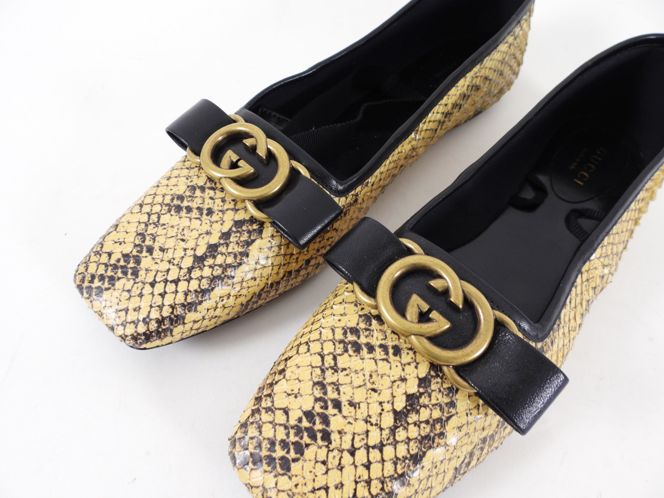 Gucci Exotic Natural Python Ballerina Lace Up GG Flat Shoes - 38 (37.5)