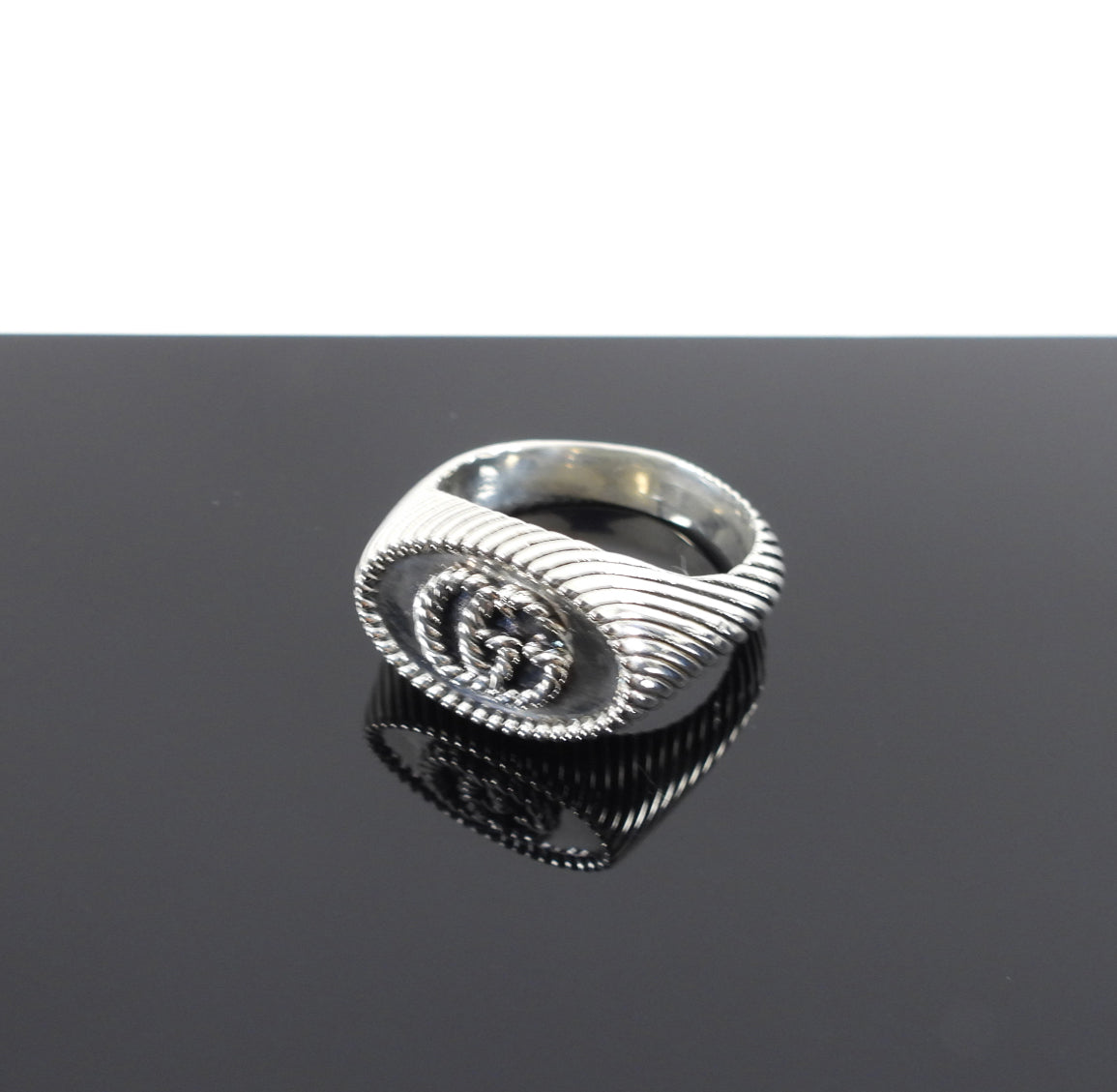 Gucci Sterling Silver GG Signet Ring - USA 9-1/4