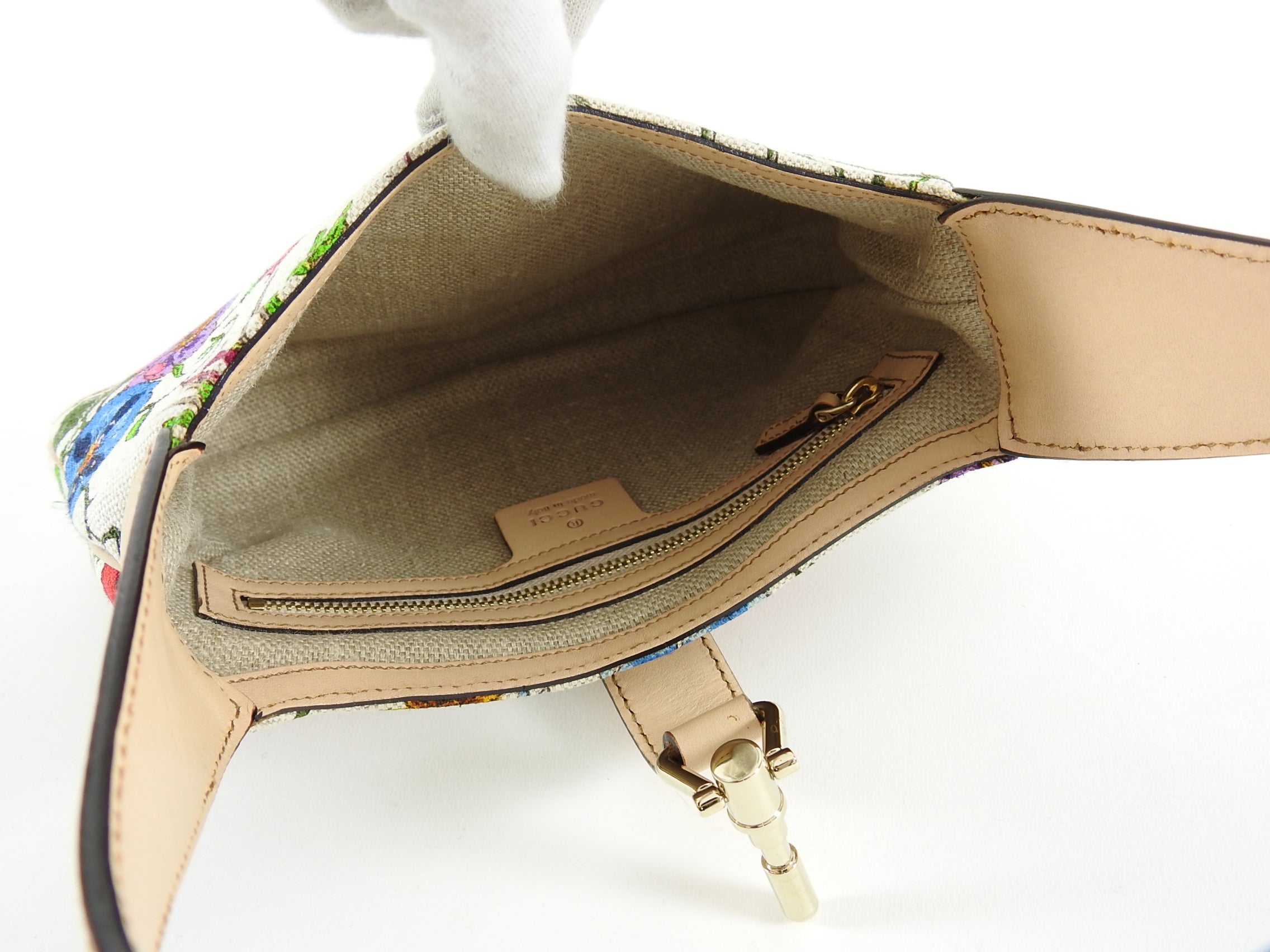 Gucci Canvas Flora New Jackie Small Shoulder Bag