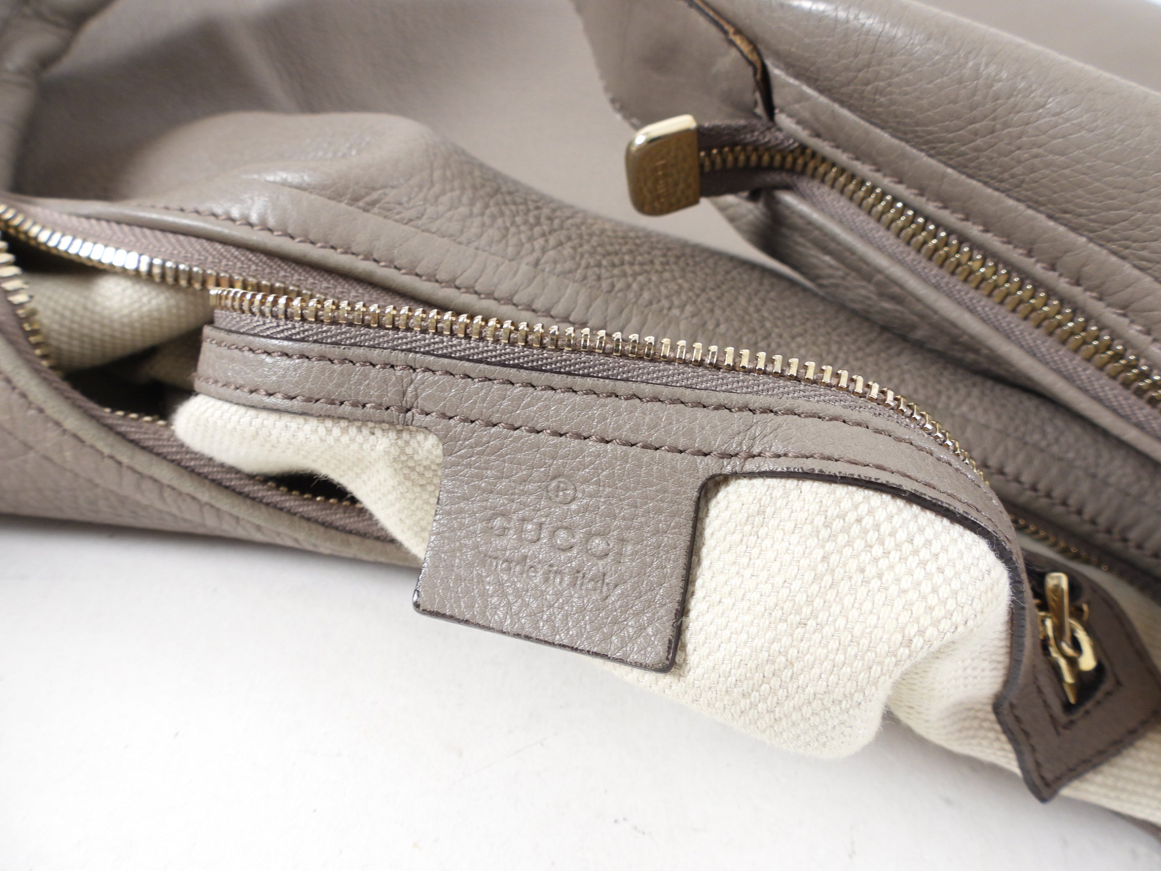 Gucci Taupe Soho Hobo Large Leather Bag