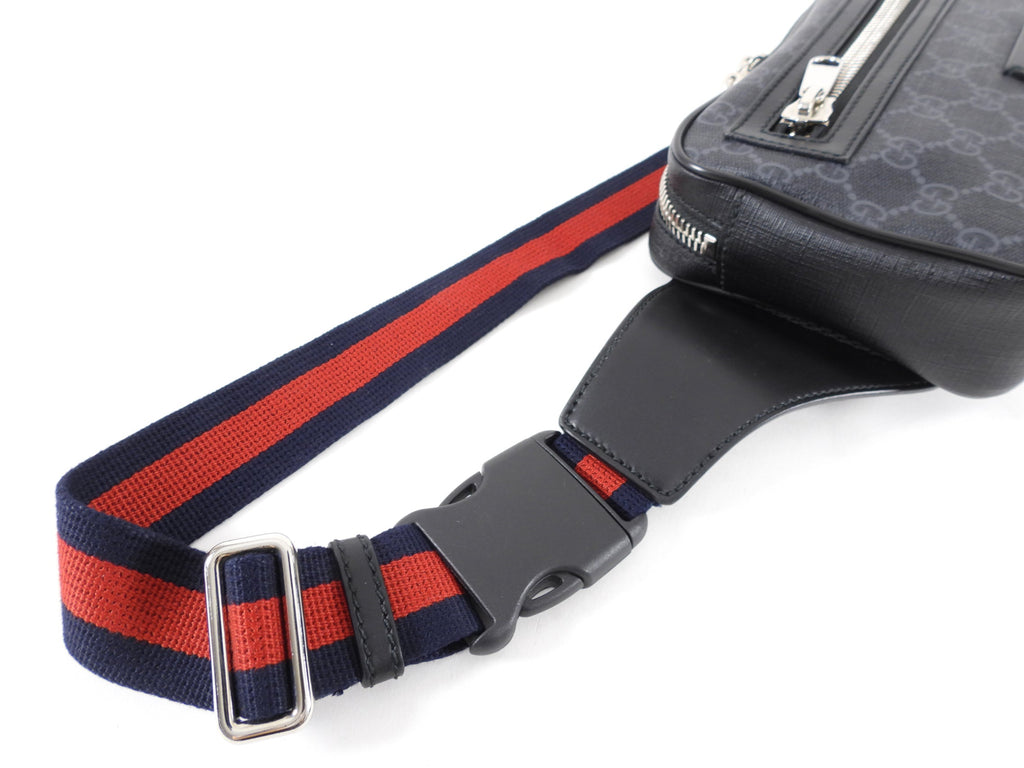 Gucci Supreme Web Body Belt Bag