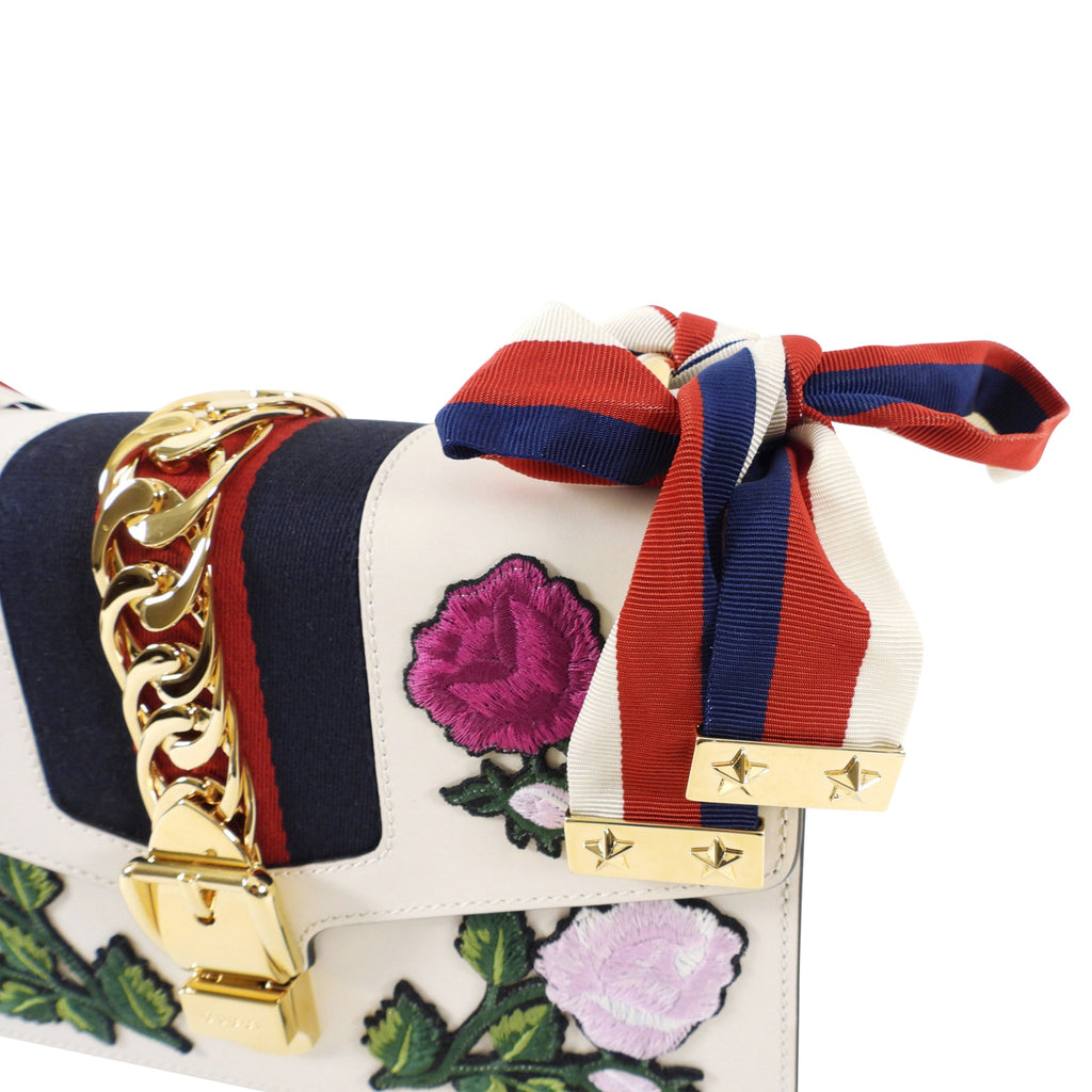 Gucci White Embroidered Floral Small Sylvie Bag