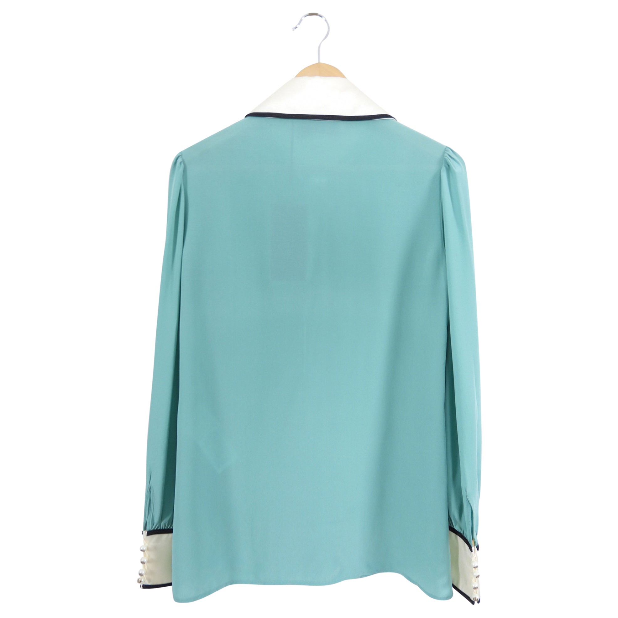 Gucci Aqua Silk Blouse with White Collar / Cuffs and Pink Bow - IT42 / 6