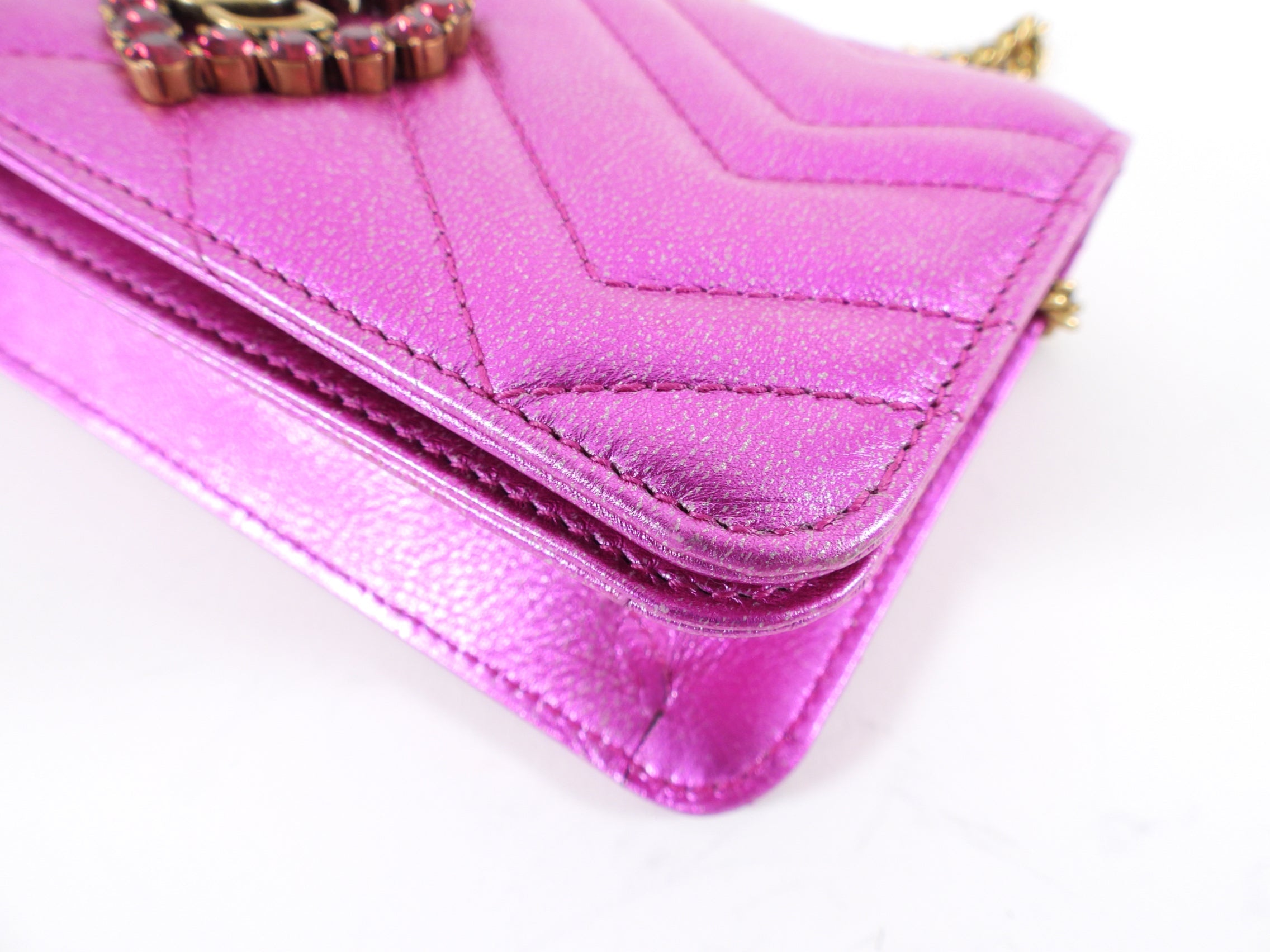 Gucci Limited Edition Valentine Fuchsia Heart Crossbody Bag