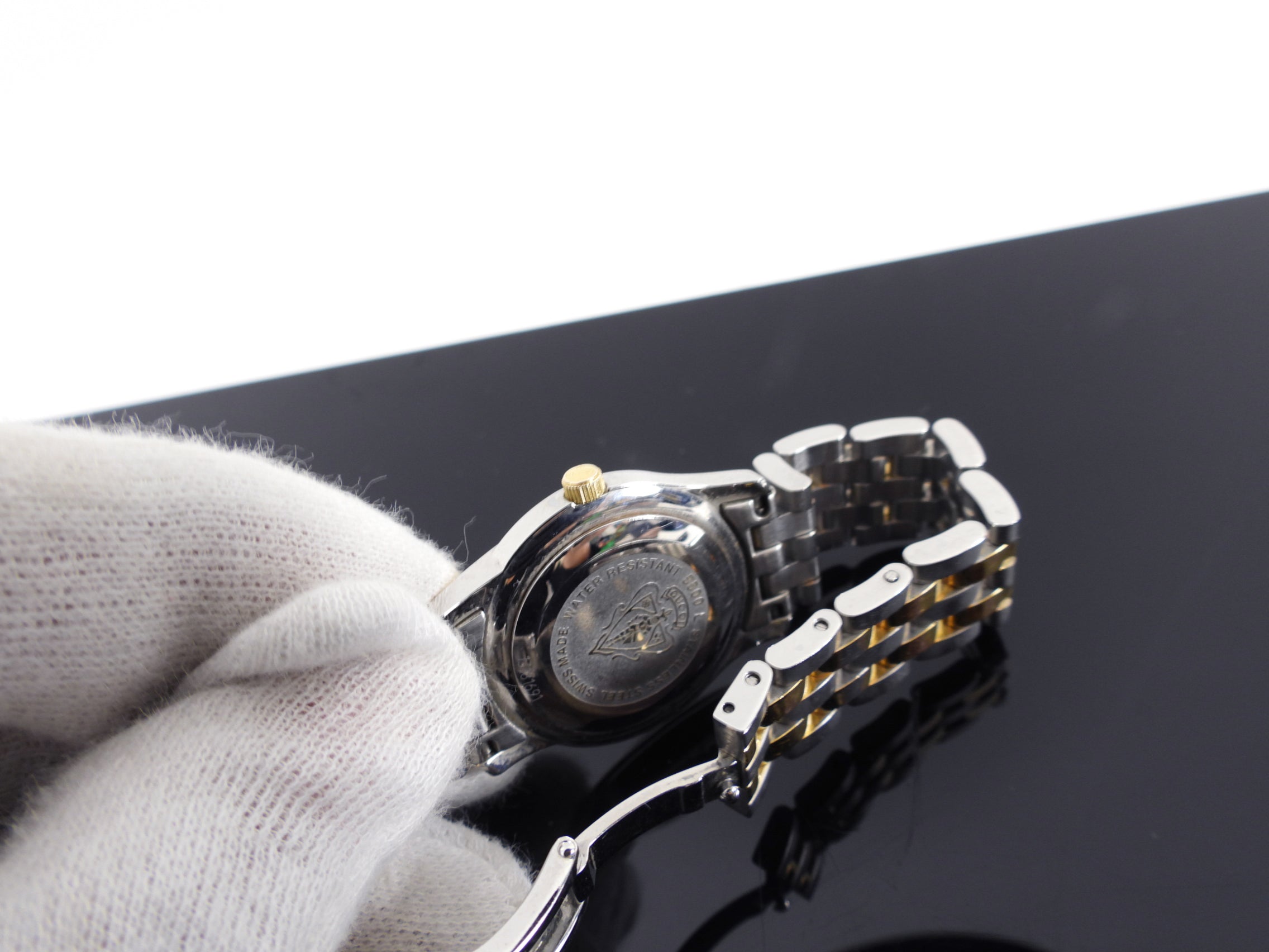 Gucci Vintage Two Tone 5500L Watch