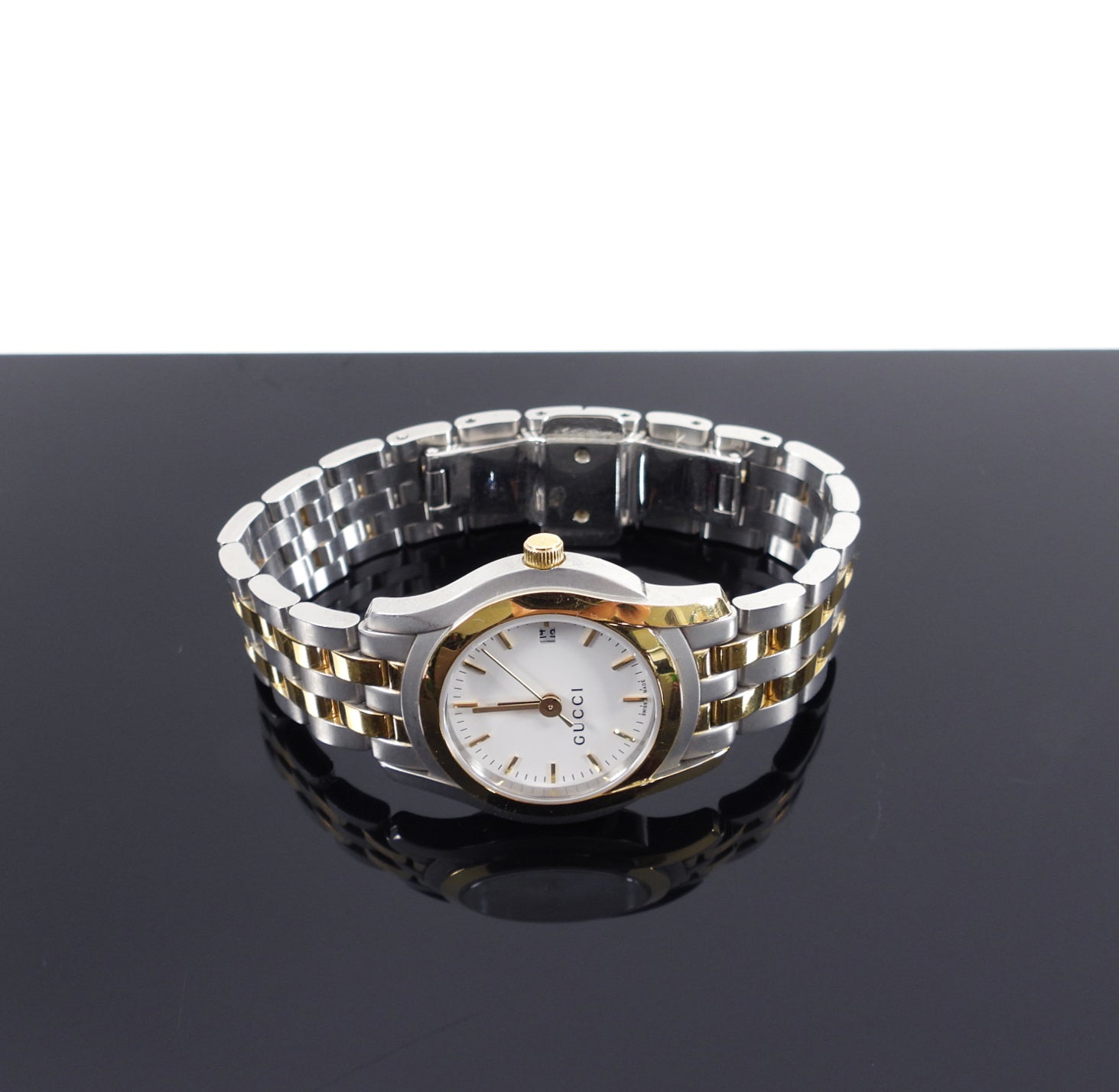 Gucci Vintage Two Tone 5500L Watch