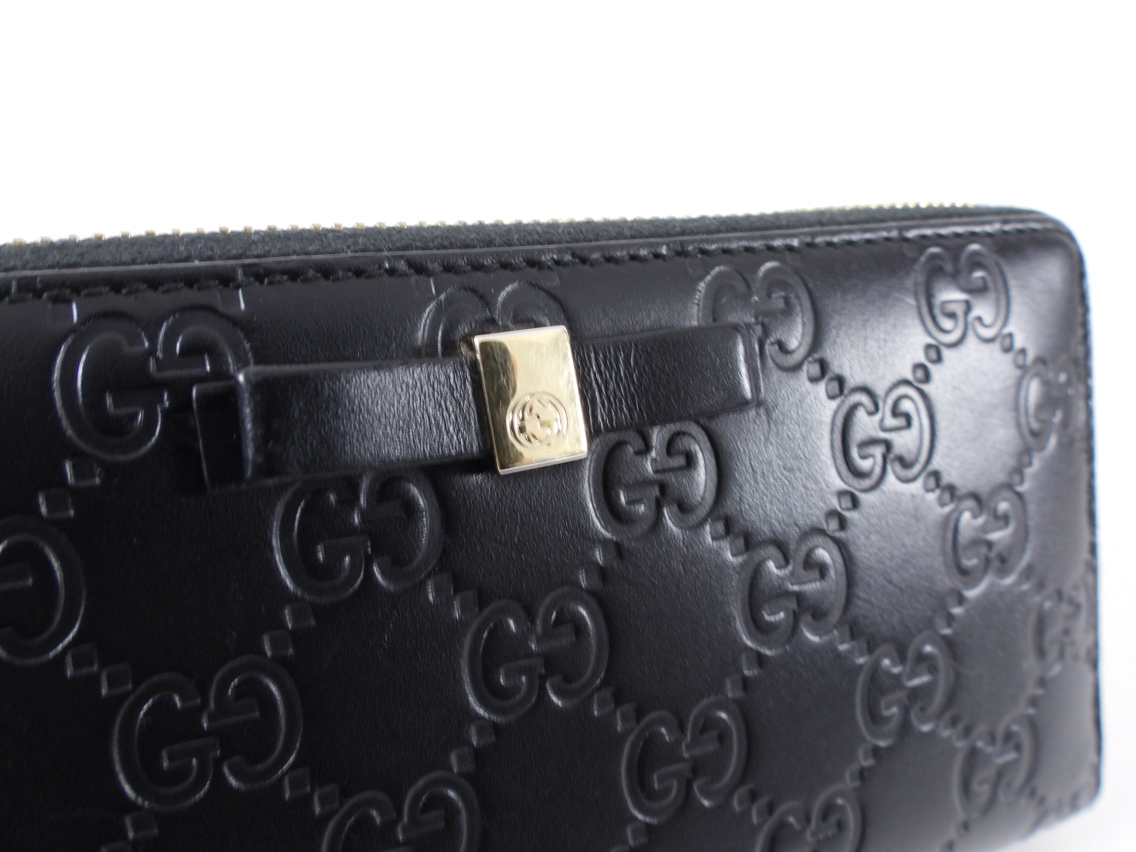Gucci Monogram Black Leather Guccissima Zip Wallet