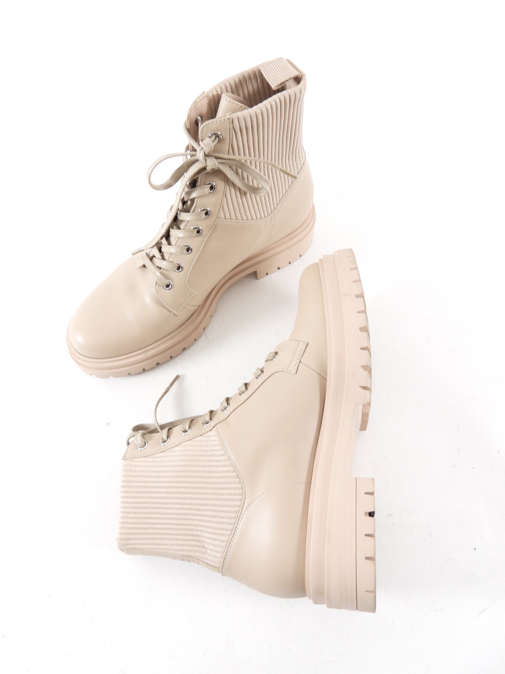 Gianvito Rossi Beige Martis 20 Leather Combat Boots - 40
