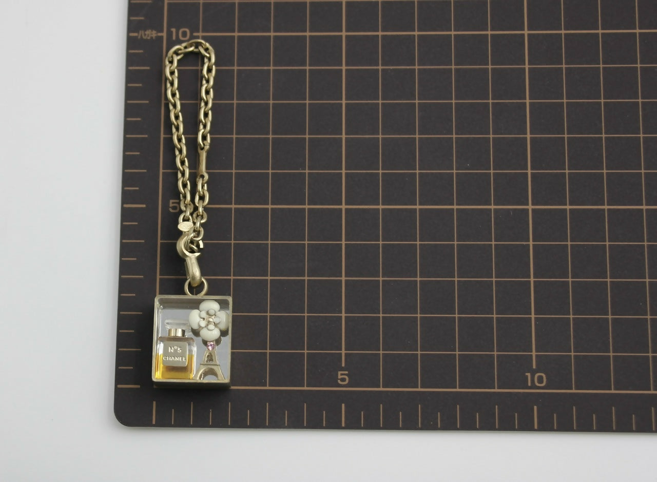 Chanel Vintage 06C Enamel + Metal + Resin White Camellia Handbag Charm Keychain