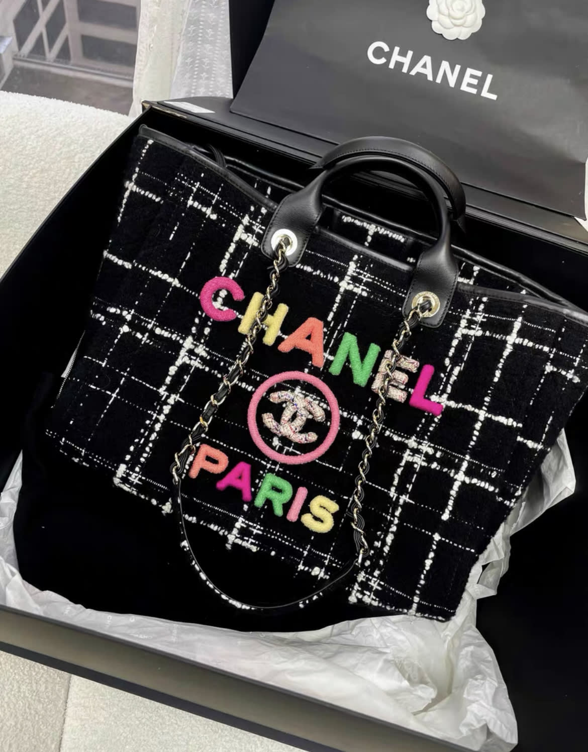 Chanel 22AW  black and white plaid with colorful letters woolen beach bag