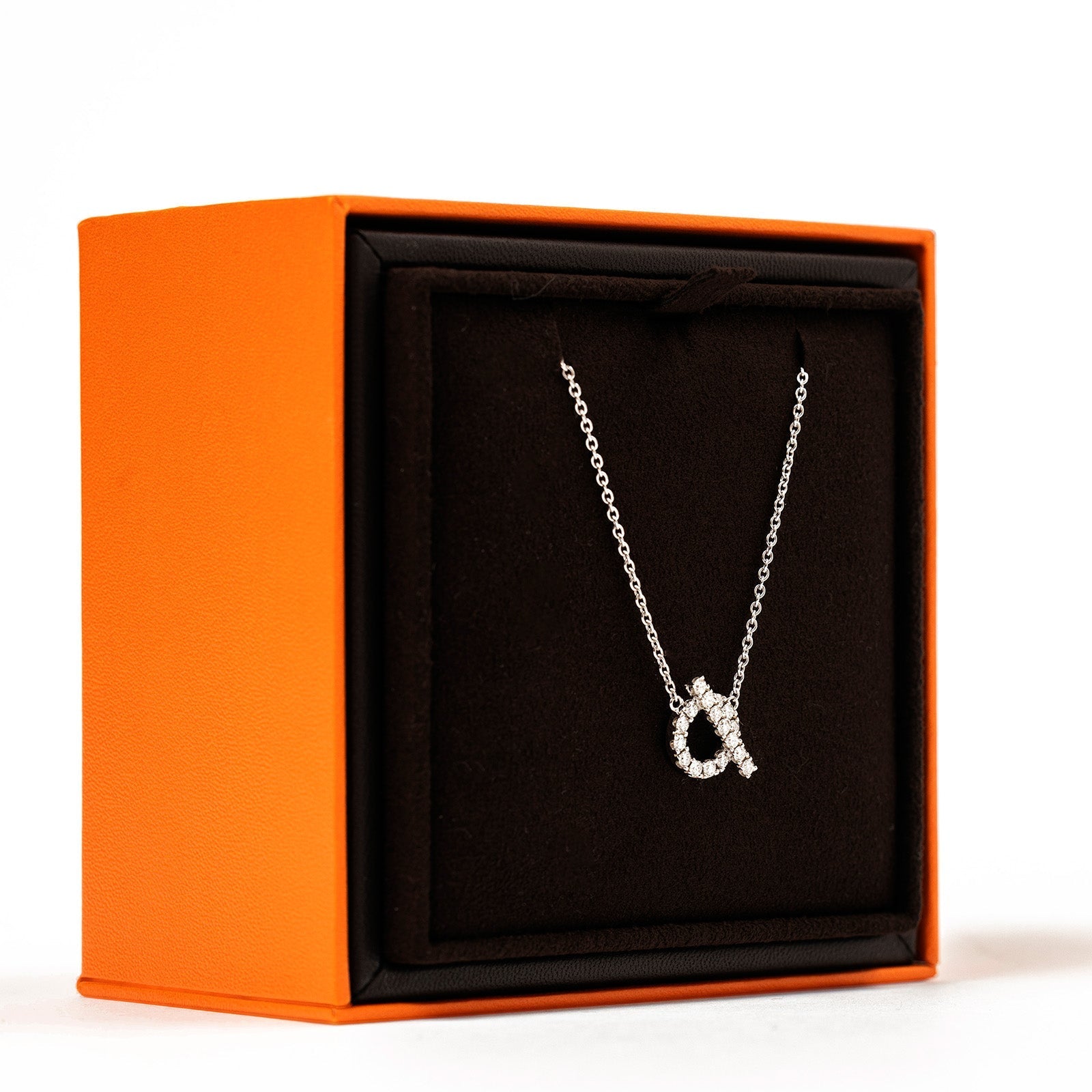 Hermès Finesse Pendant Diamond and 18k White Gold