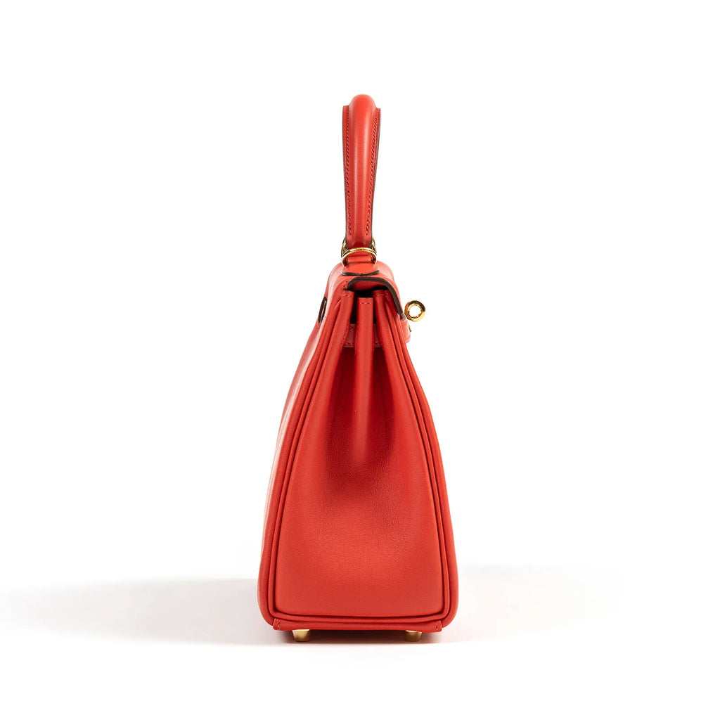 Hermès Kelly 25 Retourne Rouge Swift Gold Hardware