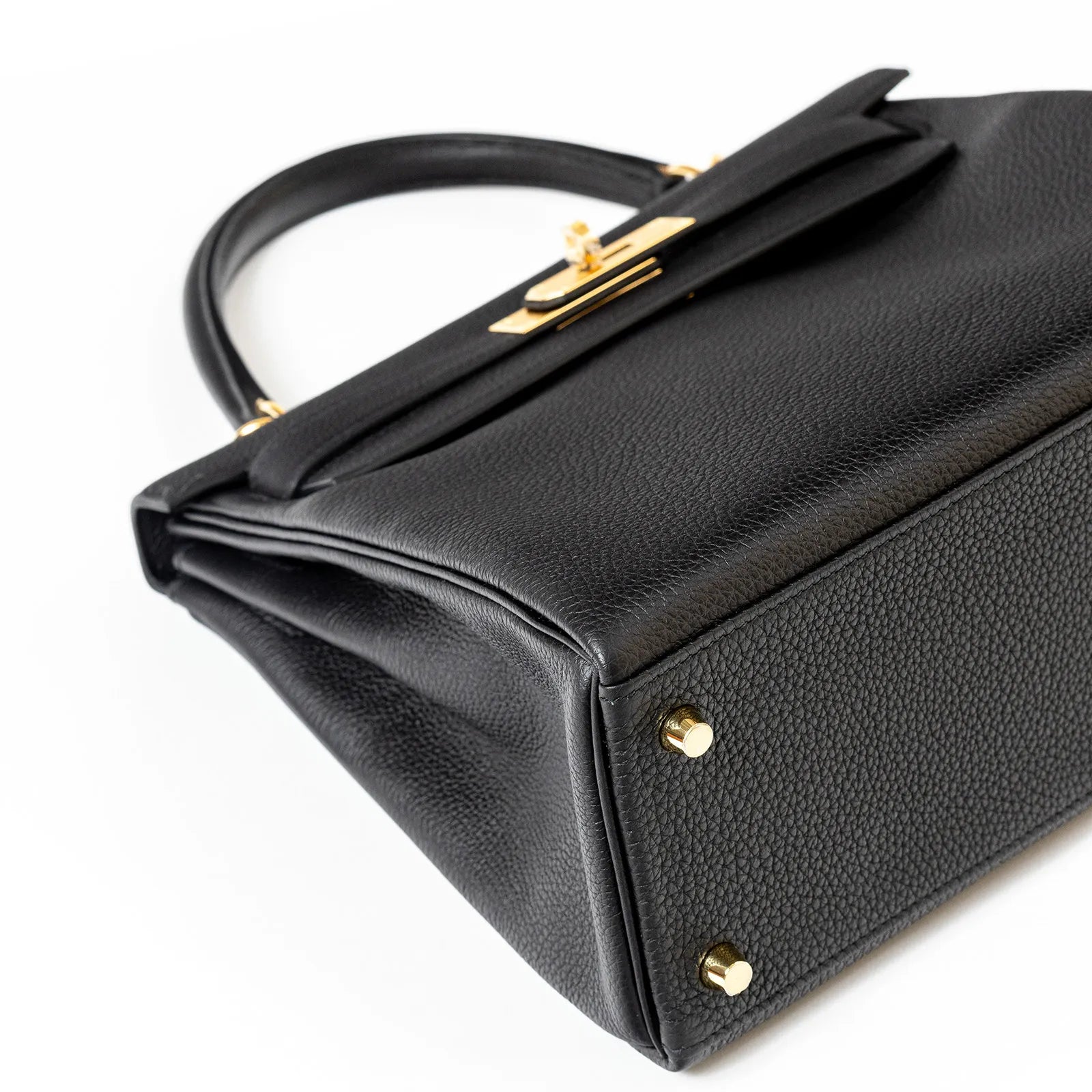 Hermès Kelly 28 Retourne Black Togo Gold Hardware