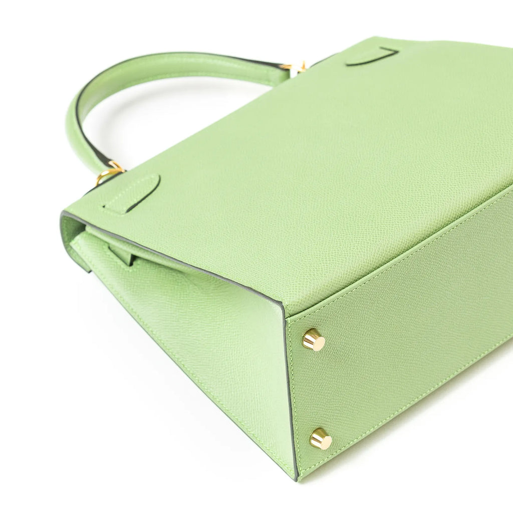 Hermès Kelly 28 Sellier Vert Criquet Epsom Gold Hardware
