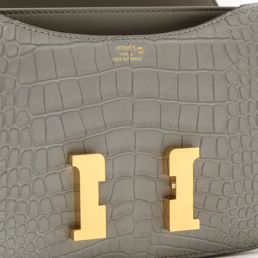 Hermès Mini Constance 18 Gris Ciment Matte Alligator Gold Hardware