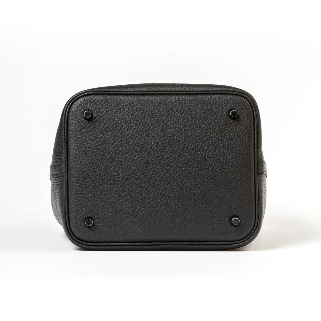 Hermès Picotin 22 So Black Clemence Black Hardware