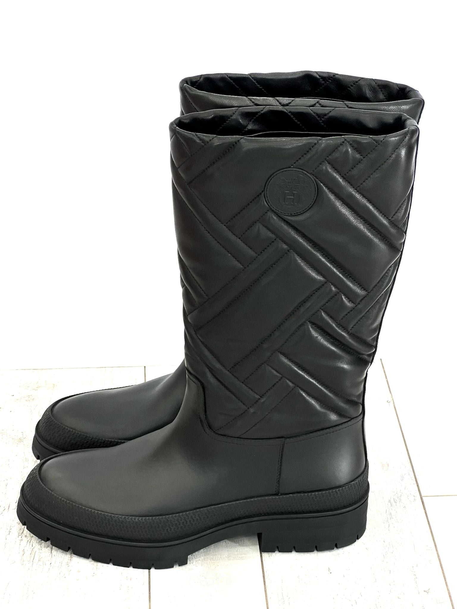 HERMÈS WOMEN'S FUJI BOOTS