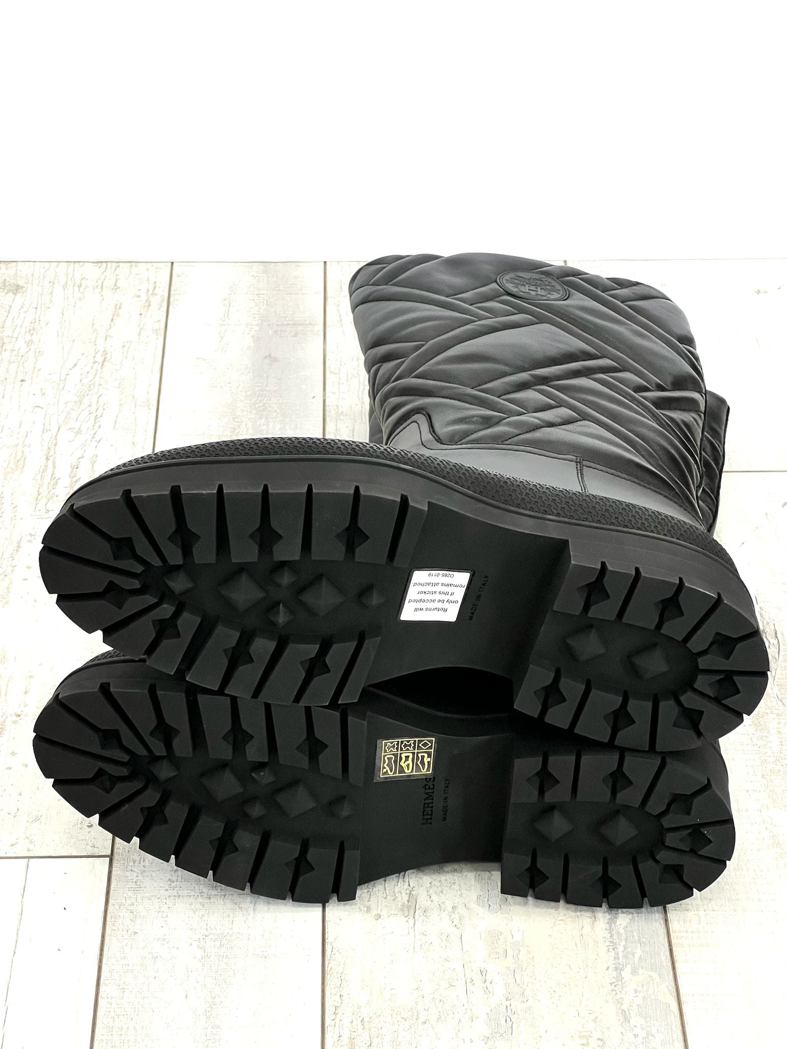 HERMÈS WOMEN'S FUJI BOOTS