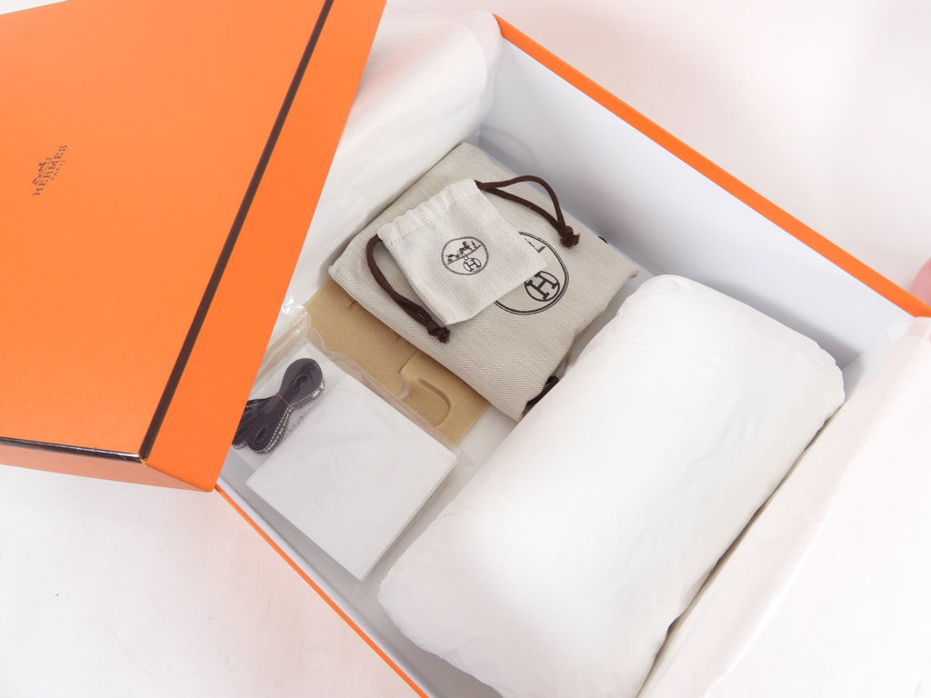 SOLD OUT - Hermes Birkin 25 Rose Sakura Veau Swift GHW