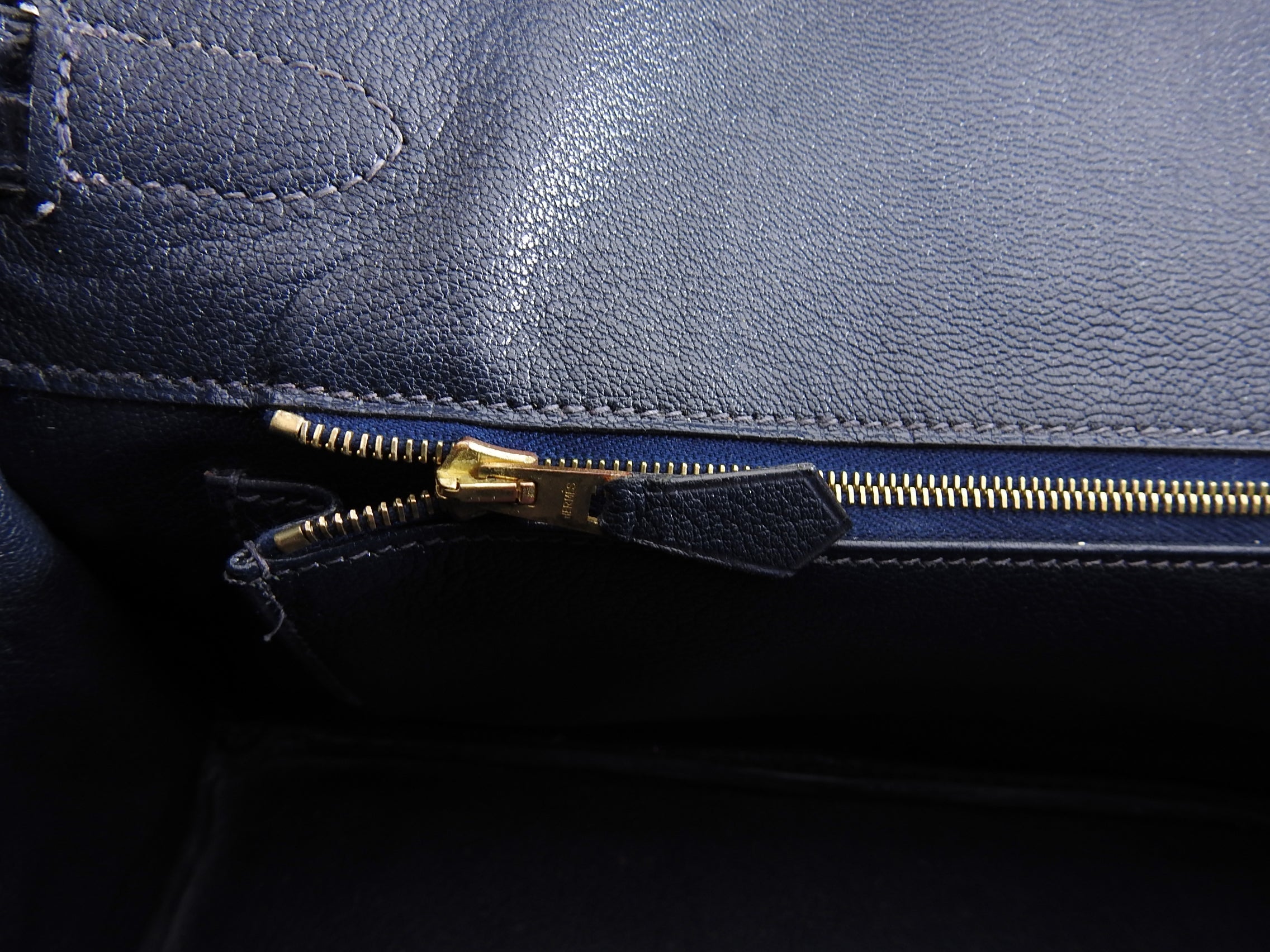 Hermes Vintage 2001 Bleu Marine Aligator Birkin 30cm Bag GHW