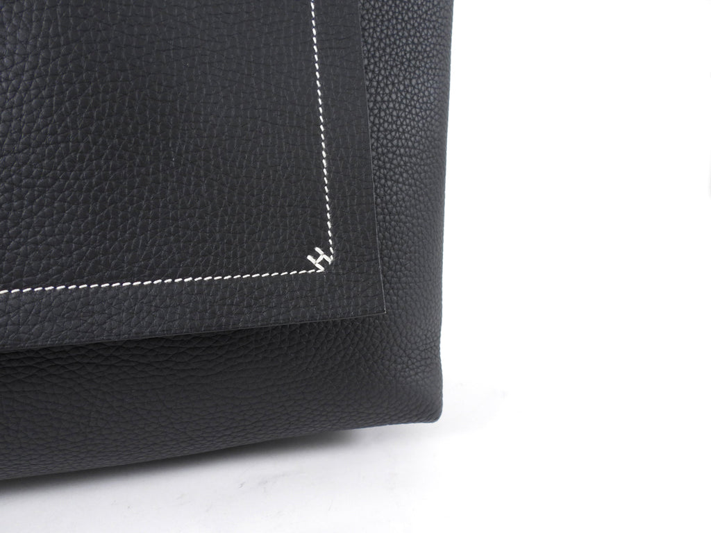 Hermes Black 2022 Clemence Cabasellier 31 Tote Bag