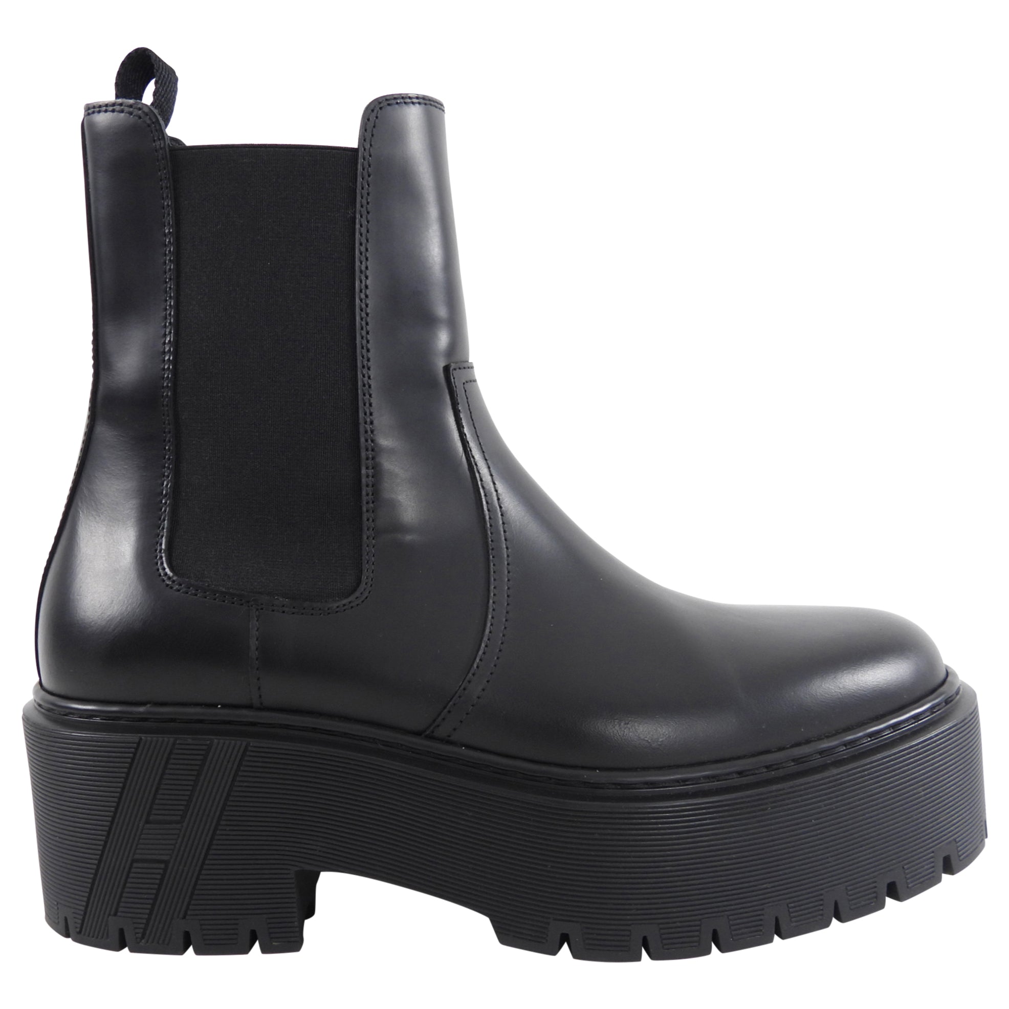 Hermes Black Leather Harrow Chunky Track Sole Ankle Boot - 37