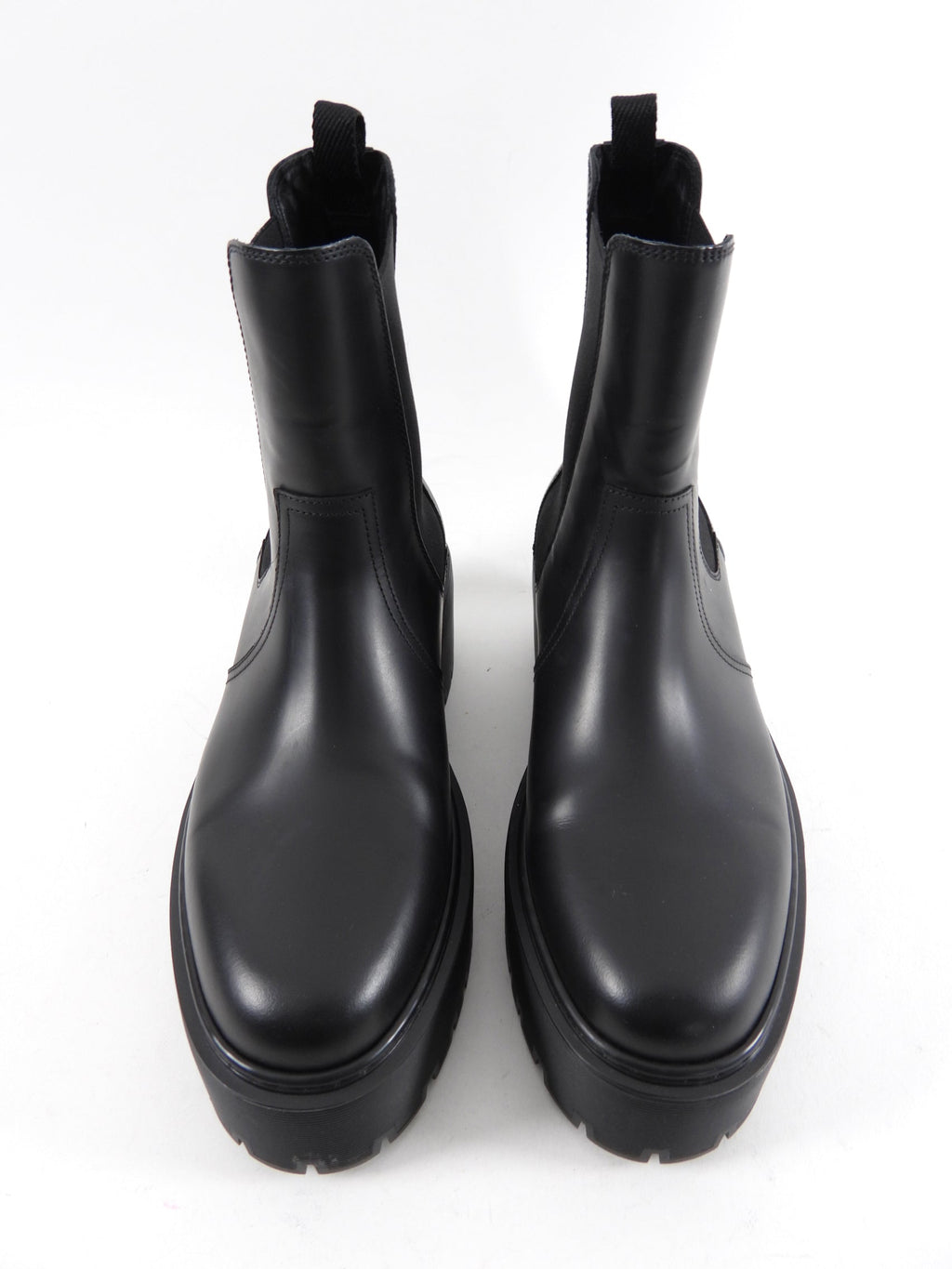 Hermes Black Leather Harrow Chunky Track Sole Ankle Boot - 37