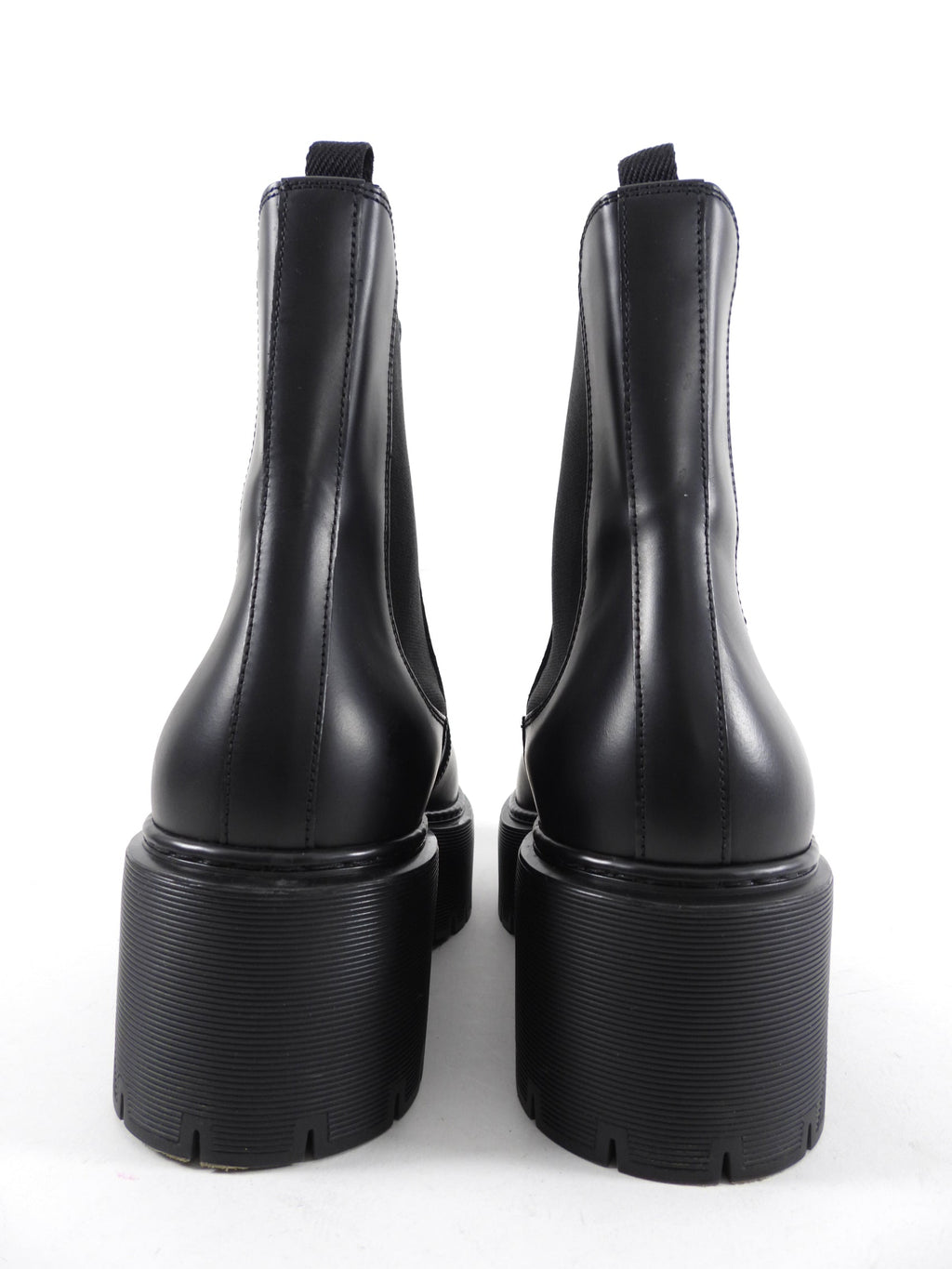 Hermes Black Leather Harrow Chunky Track Sole Ankle Boot - 37