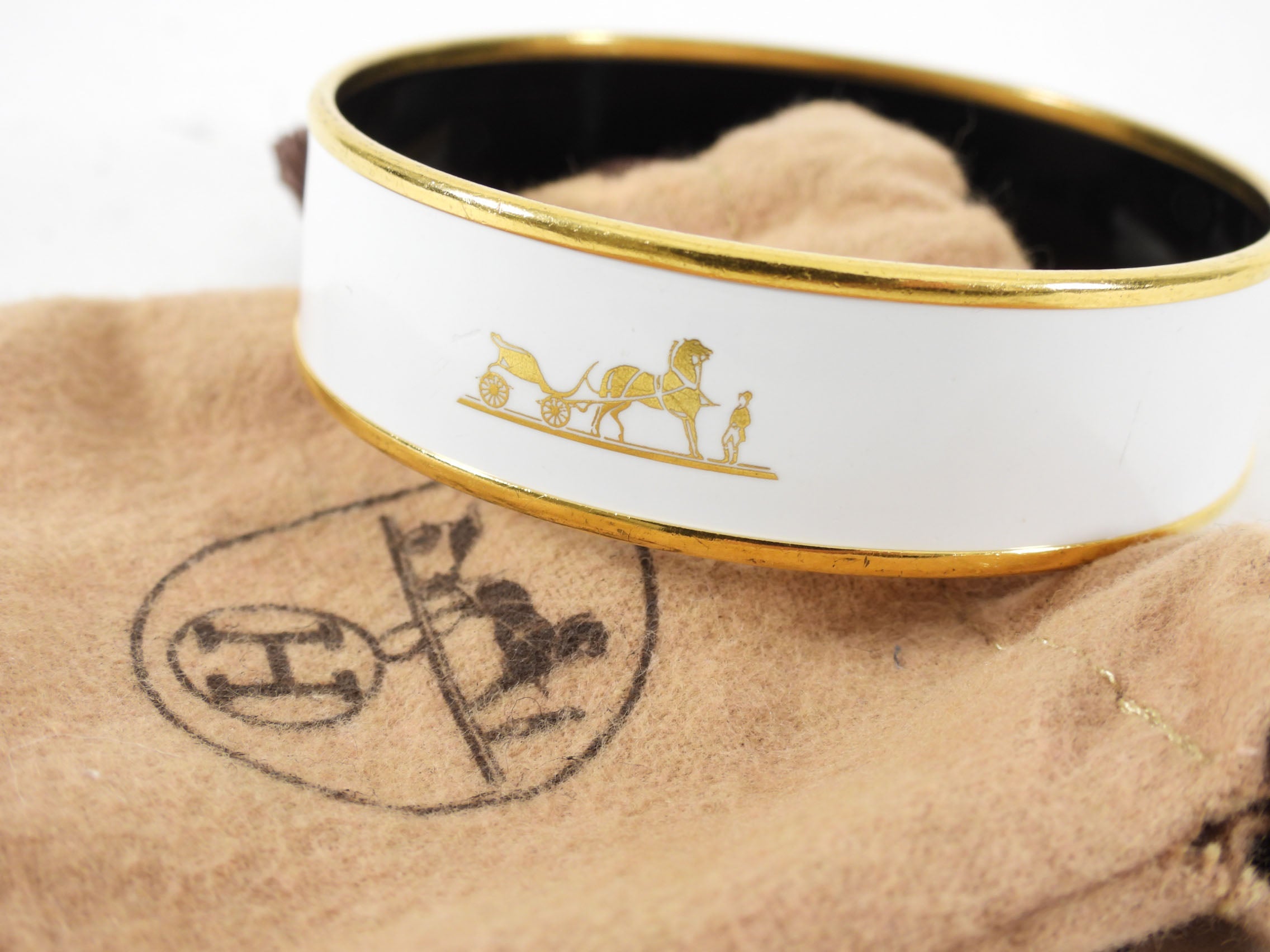Hermes White and Gold Caleche Enamel Bangle