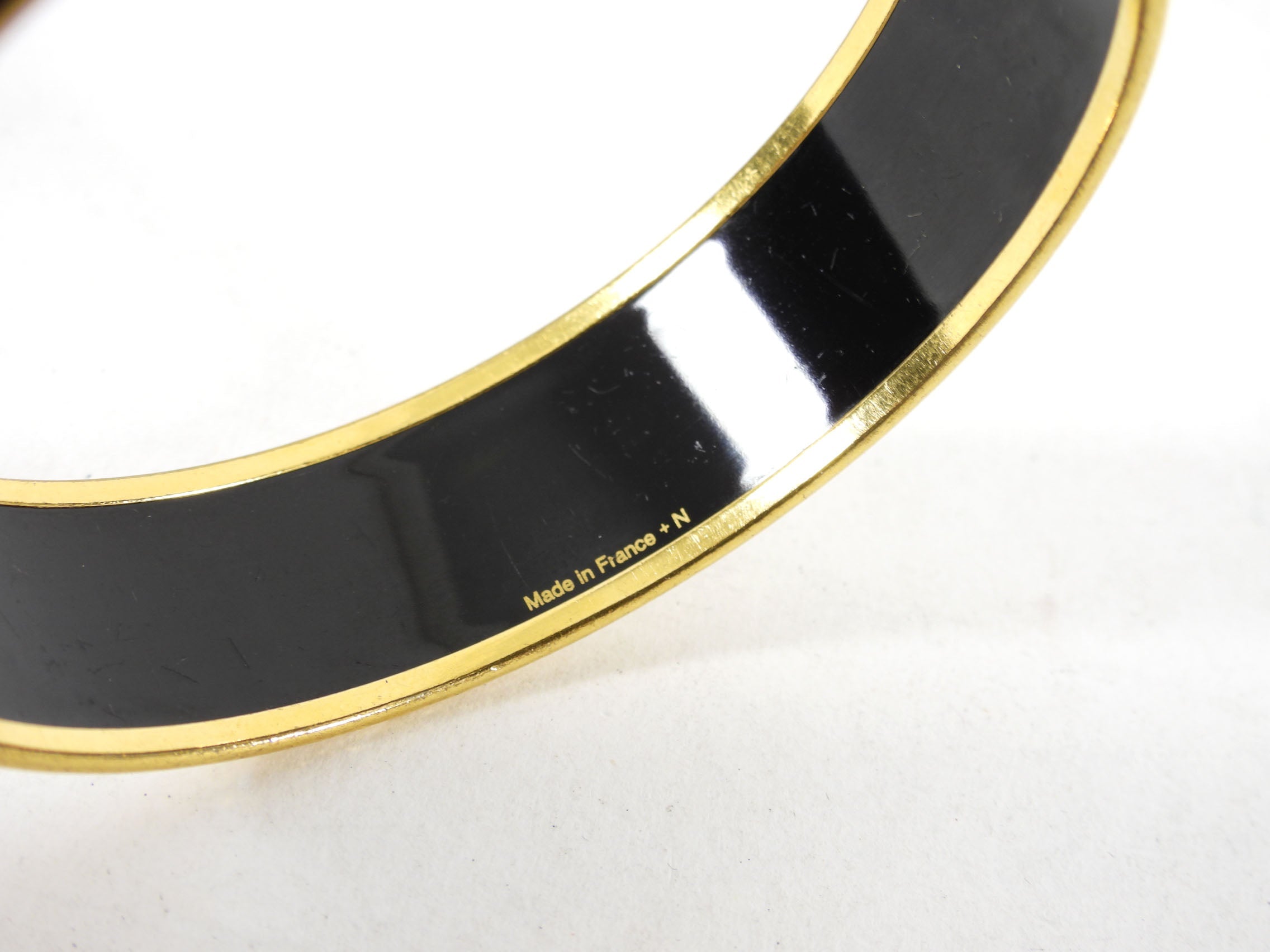 Hermes White and Gold Caleche Enamel Bangle