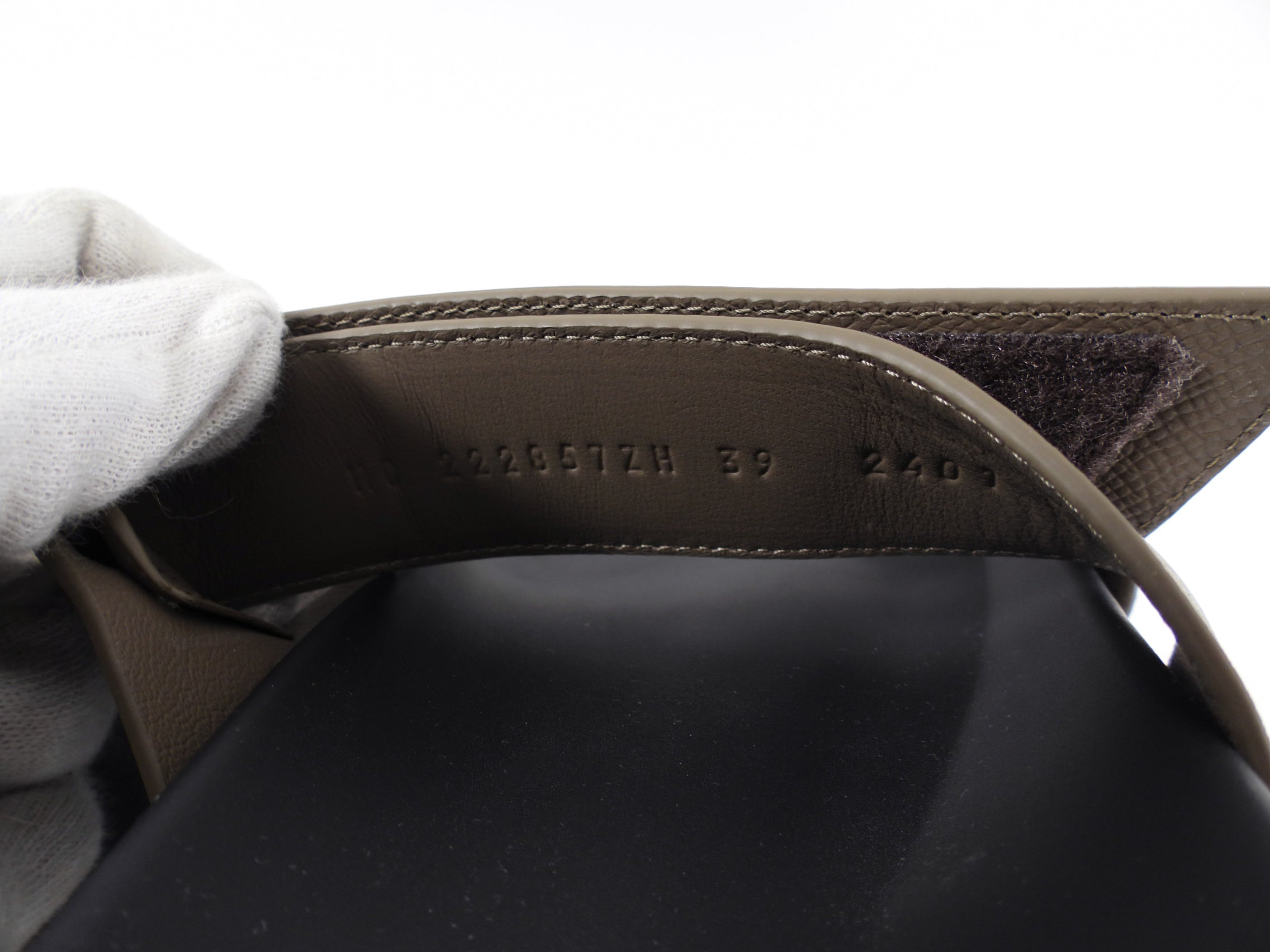 Hermes Etoupe Epsom Leather Chypre Sandals - 39